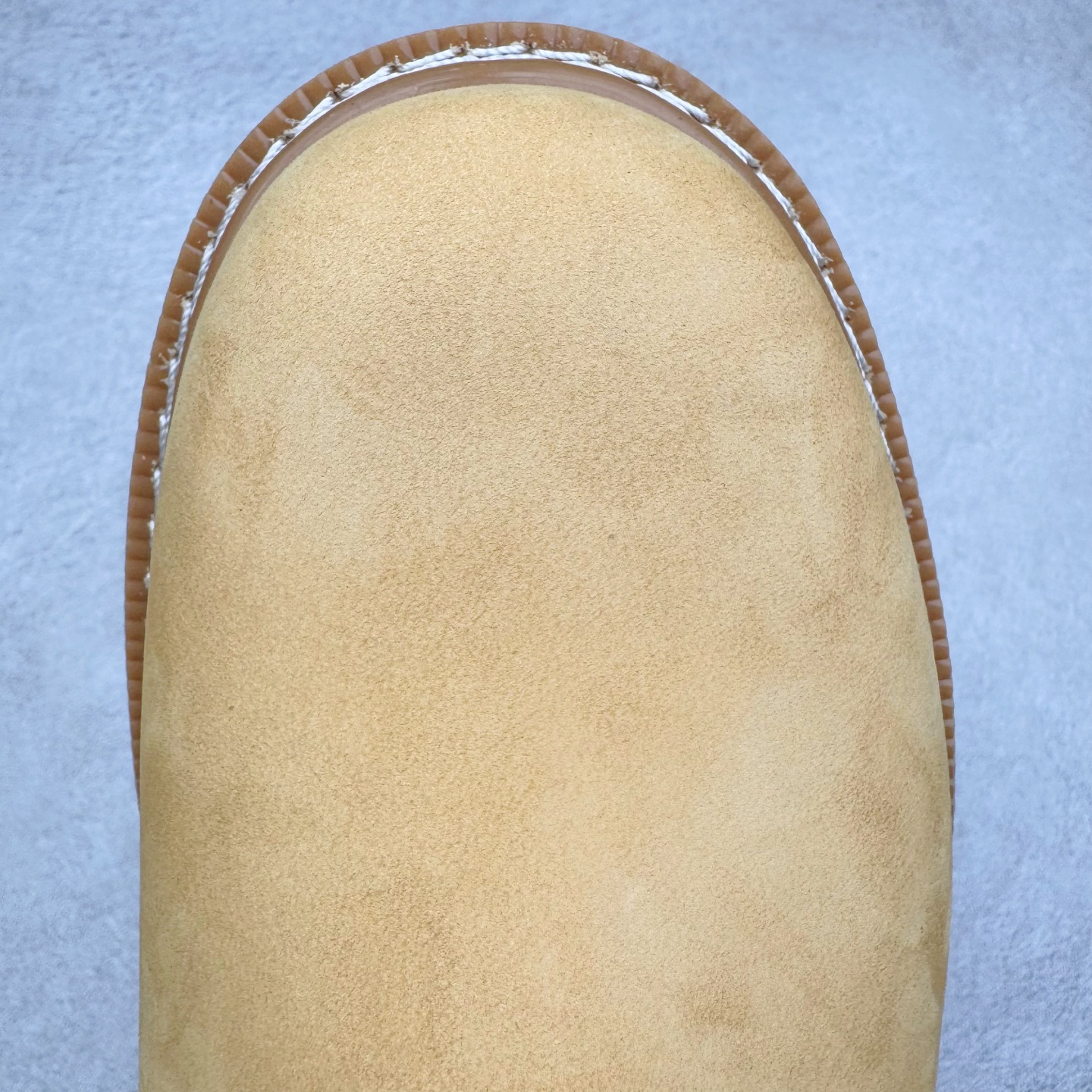 图片[17]-CAT卡特经典百搭户外休闲工装靴水晶底系列 官网常年主打款 历年经典热销 堪称正品复印全新出炉 工艺品质基本无法辨别出真假 专为高端海淘代购客户准备 此款每年销量爆炸 由于纯手工机打走线 做工极其复杂 在保证品质的情况下 工厂产量有限 基本上供不应求永不开胶技术 五金 皮质材料 橡胶水晶大底 各处小细节只和正品对比 尺码：39-44（皮鞋码）-选品中心