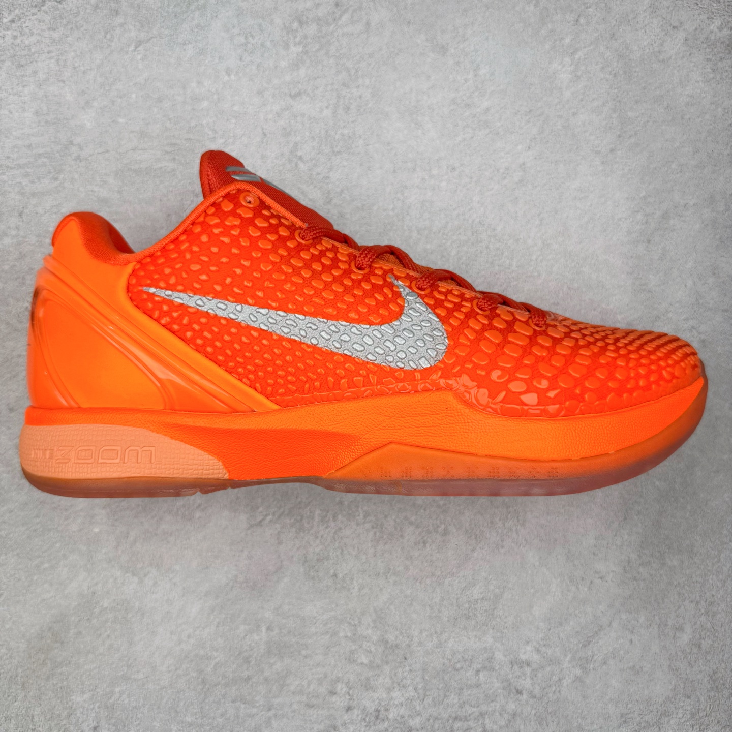 ＃BS纯原 NK Zoom Kobe 6 Protro 科比六代 橙银色 IH1871-800 圈内顶级批次 完美复刻公司货 前掌超大Zoom Turbo气垫 后掌EVA缓震 真正的原汁原味 还原ZP脚感 全身鞋材卡料色独家定制 唯一正确喷漆工艺Swoosh 正确凹凸蛇鳞工艺 正确鞋面渐变效果 内全置真动飞态线 独立原厂模具 最大尺码达到48.5码 首批不拼图大几率过验 亲测已过 支持各种高强度实战 无需担心 上脚价 补货周期极长 脚宽建议买大半码 科比系列前掌偏窄 不影响二次销售 支持七天无理由退换 尺码：40 40.5 41 42 42.5 43 44 44.5 45 45.5 46 47.5 48.5-选品中心