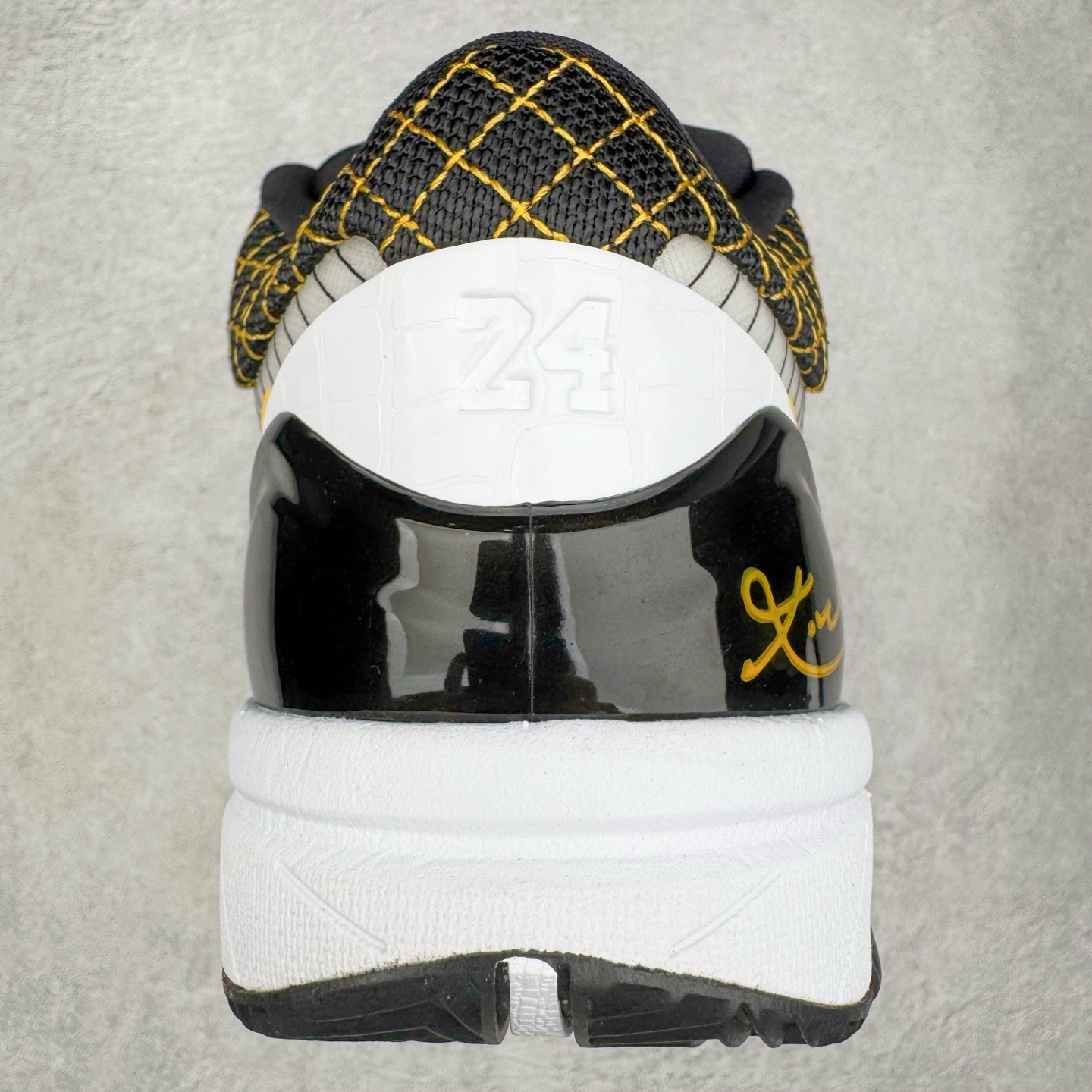 图片[8]-＃BS纯原 NK Zoom Kobe 4 Protro 科比四代 季后赛 AV6339-101 Zoom Turbo气垫➕后掌EVA缓震 实战配置直接拉满 原楦纸板开发 鞋身流线型、后跟塑形 区分土肥圆 原档数据3D打印 鞋面细节匹配原版 全身鞋材卡料色独家定制 唯一正确喷漆 SWOOSH NK专利Flyknit飞线科技 给予鞋身足够抗扭矩力 真实底模最大48.5 实战利器 专供海外市场 尺码：40 40.5 41 42 42.5 43 44 44.5 45 46 47.5 48.5 （脚宽、脚胖 建议买大半码）-选品中心