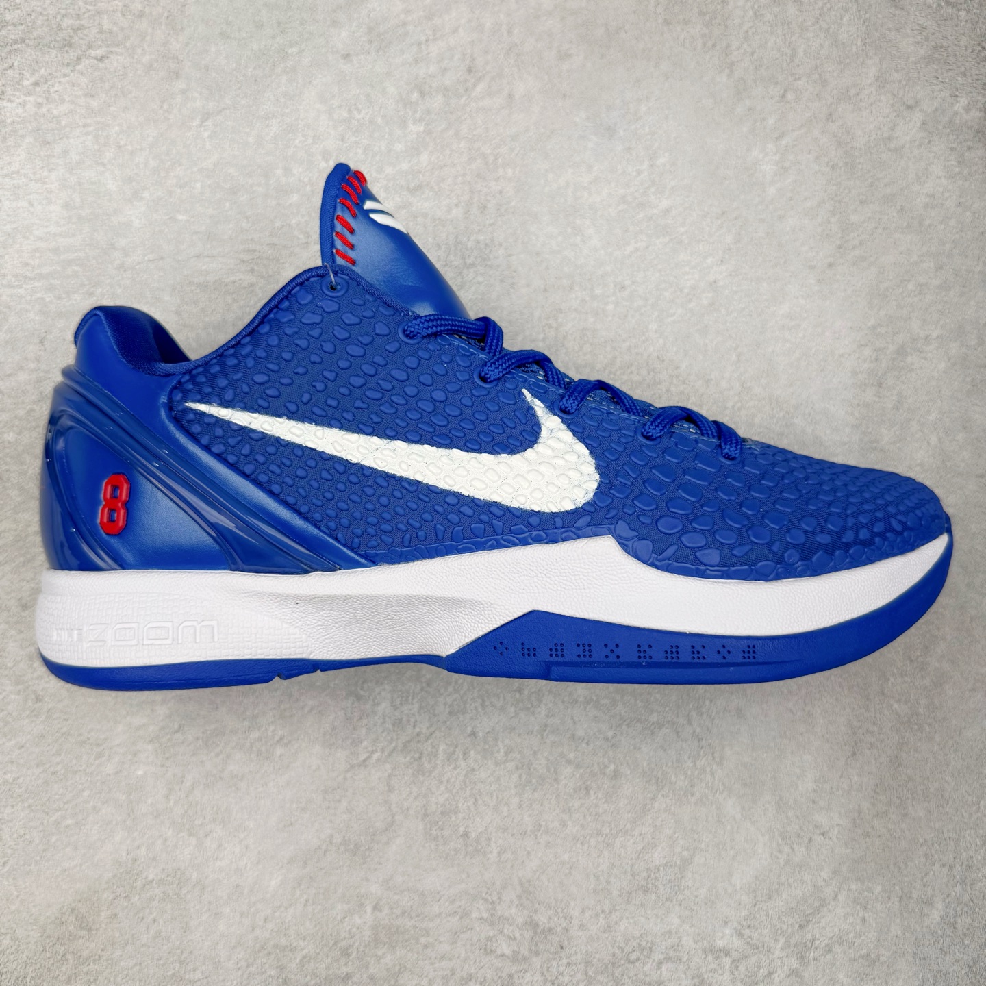 ＃BS纯原 NK Zoom Kobe 6 Protro 科比六代 道奇蓝白 CW2190-400 圈内顶级批次 完美复刻公司货 前掌超大Zoom Turbo气垫 后掌EVA缓震 真正的原汁原味 还原ZP脚感 全身鞋材卡料色独家定制 唯一正确喷漆工艺Swoosh 正确凹凸蛇鳞工艺 正确鞋面渐变效果 内全置真动飞态线 独立原厂模具 最大尺码达到48.5码 首批不拼图大几率过验 亲测已过 支持各种高强度实战 无需担心 上脚价 补货周期极长 脚宽建议买大半码 科比系列前掌偏窄 不影响二次销售 支持七天无理由退换 尺码：40 40.5 41 42 42.5 43 44 44.5 45 45.5 46 47.5 48.5-选品中心