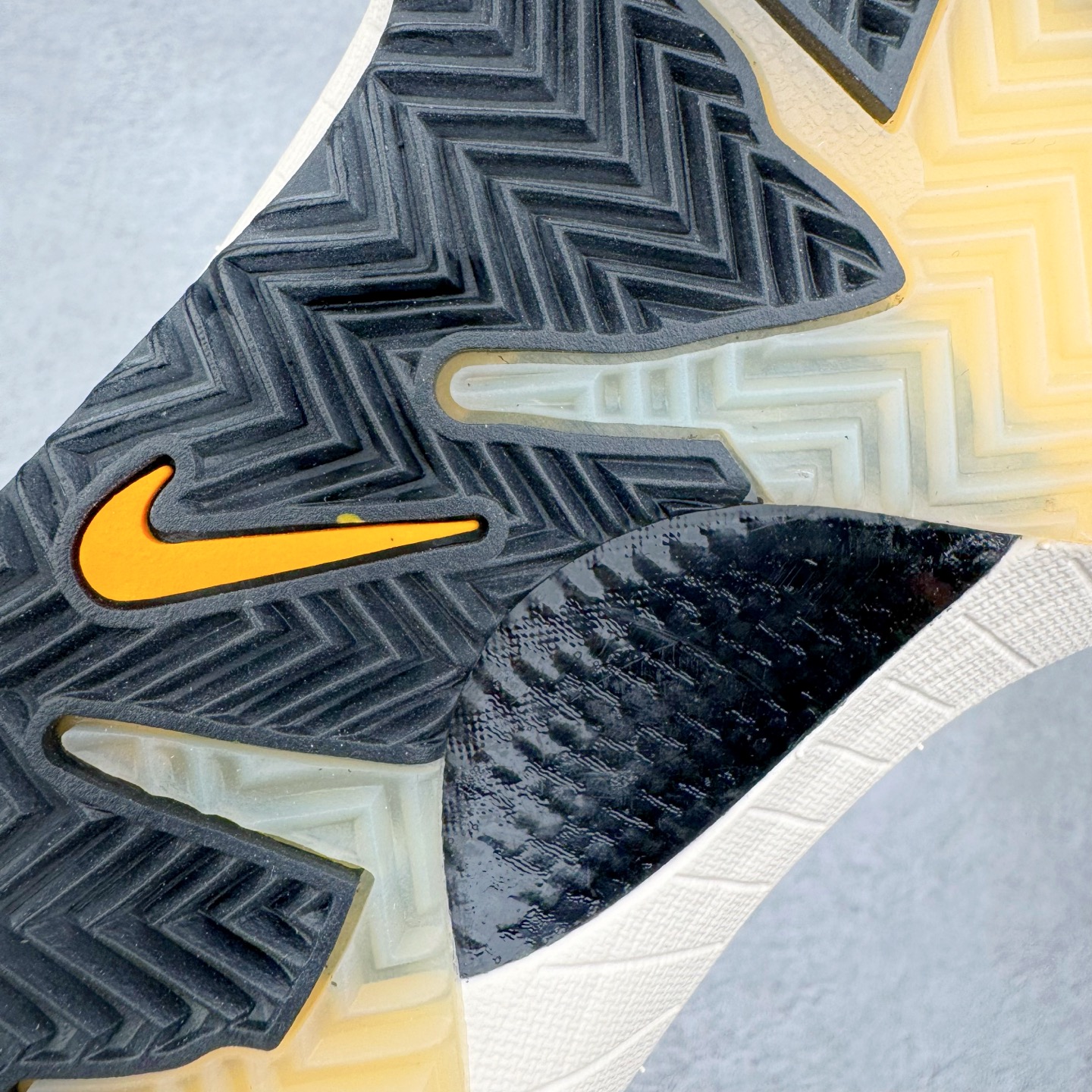 图片[19]-＃BS纯原 UNDEFEATED x NK Zoom Kobe 4 Protro 科比四代联名 黑曼巴 CQ3869-001 Zoom Turbo气垫➕后掌EVA缓震 实战配置直接拉满 原楦纸板开发 鞋身流线型、后跟塑形 区分土肥圆 原档数据3D打印 鞋面细节匹配原版 全身鞋材卡料色独家定制 唯一正确喷漆 SWOOSH NK专利Flyknit飞线科技 给予鞋身足够抗扭矩力 真实底模最大48.5 实战利器 专供海外市场 尺码：40 40.5 41 42 42.5 43 44 44.5 45 46 47.5 48.5 （脚宽、脚胖 建议买大半码）-选品中心