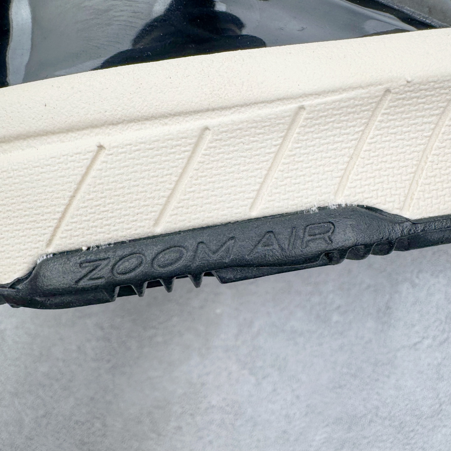 图片[18]-＃BS纯原 UNDEFEATED x NK Zoom Kobe 4 Protro 科比四代联名 黑曼巴 CQ3869-001 Zoom Turbo气垫➕后掌EVA缓震 实战配置直接拉满 原楦纸板开发 鞋身流线型、后跟塑形 区分土肥圆 原档数据3D打印 鞋面细节匹配原版 全身鞋材卡料色独家定制 唯一正确喷漆 SWOOSH NK专利Flyknit飞线科技 给予鞋身足够抗扭矩力 真实底模最大48.5 实战利器 专供海外市场 尺码：40 40.5 41 42 42.5 43 44 44.5 45 46 47.5 48.5 （脚宽、脚胖 建议买大半码）-选品中心