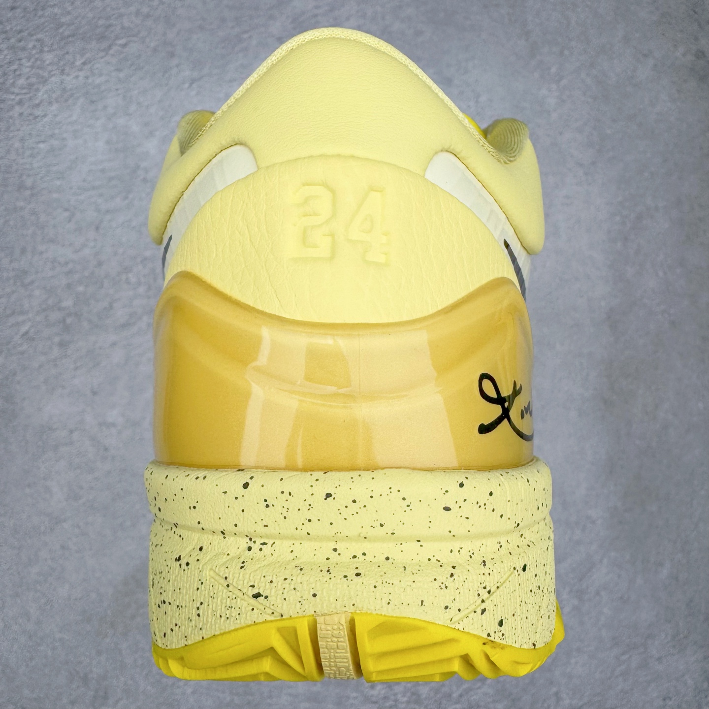 图片[8]-＃S2纯原 NK Zoom Kobe 4 科比四代 耐克高中黄色 IH0587-700 原厂高压 Zoom Turbo气垫➕后掌EVA缓震 实战配置直接拉满 原楦纸板开发 鞋身流线型、后跟塑形 区分土肥圆 原档数据3D打印 鞋面细节匹配原版 全身鞋材卡料色独家定制 唯一正确喷漆 SWOOSH NK专利Flyknit飞线科技 给予鞋身足够抗扭矩力 真实底模最大48.5 实战利器 专供海外市场 尺码：40 40.5 41 42 42.5 43 44 44.5 45 46 47.5 48.5 （脚宽、脚胖 建议买大半码）-选品中心