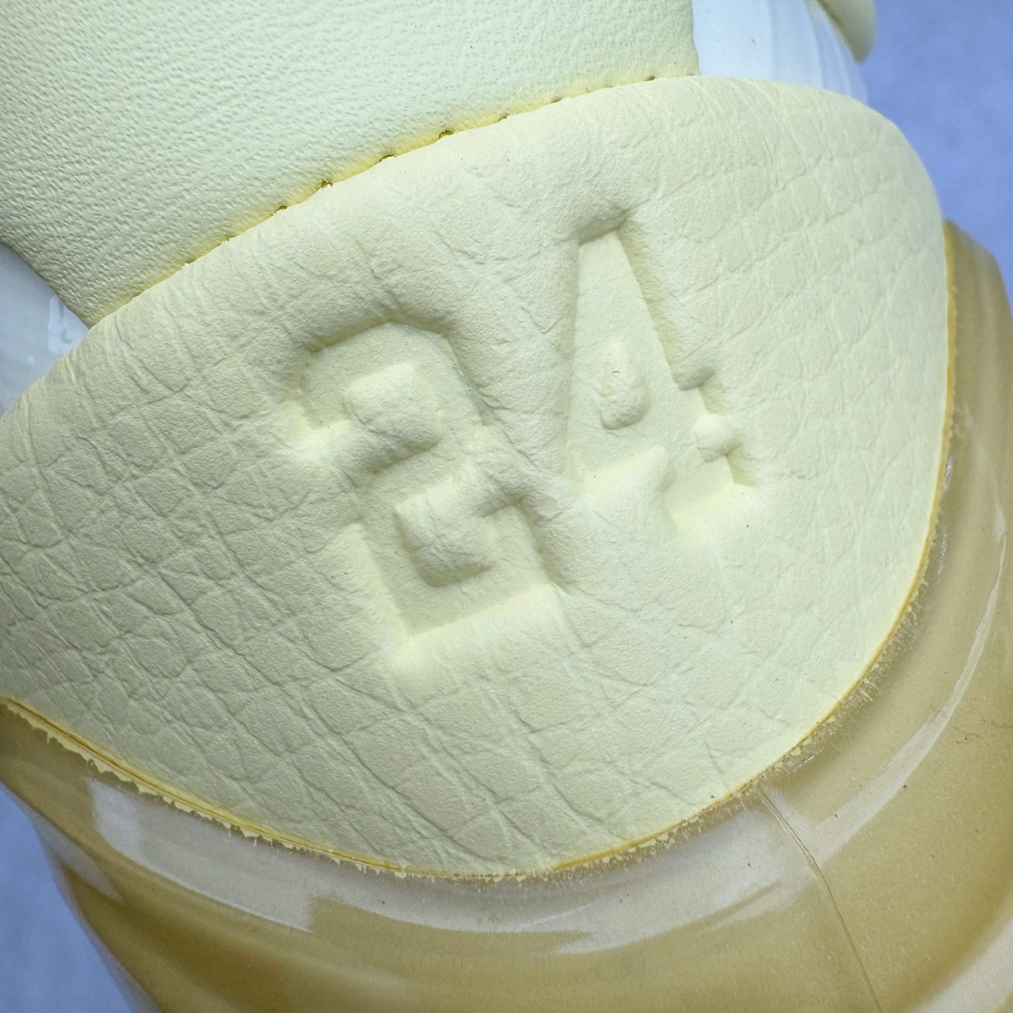 图片[14]-＃S2纯原 NK Zoom Kobe 4 科比四代 耐克高中黄色 IH0587-700 原厂高压 Zoom Turbo气垫➕后掌EVA缓震 实战配置直接拉满 原楦纸板开发 鞋身流线型、后跟塑形 区分土肥圆 原档数据3D打印 鞋面细节匹配原版 全身鞋材卡料色独家定制 唯一正确喷漆 SWOOSH NK专利Flyknit飞线科技 给予鞋身足够抗扭矩力 真实底模最大48.5 实战利器 专供海外市场 尺码：40 40.5 41 42 42.5 43 44 44.5 45 46 47.5 48.5 （脚宽、脚胖 建议买大半码）-选品中心