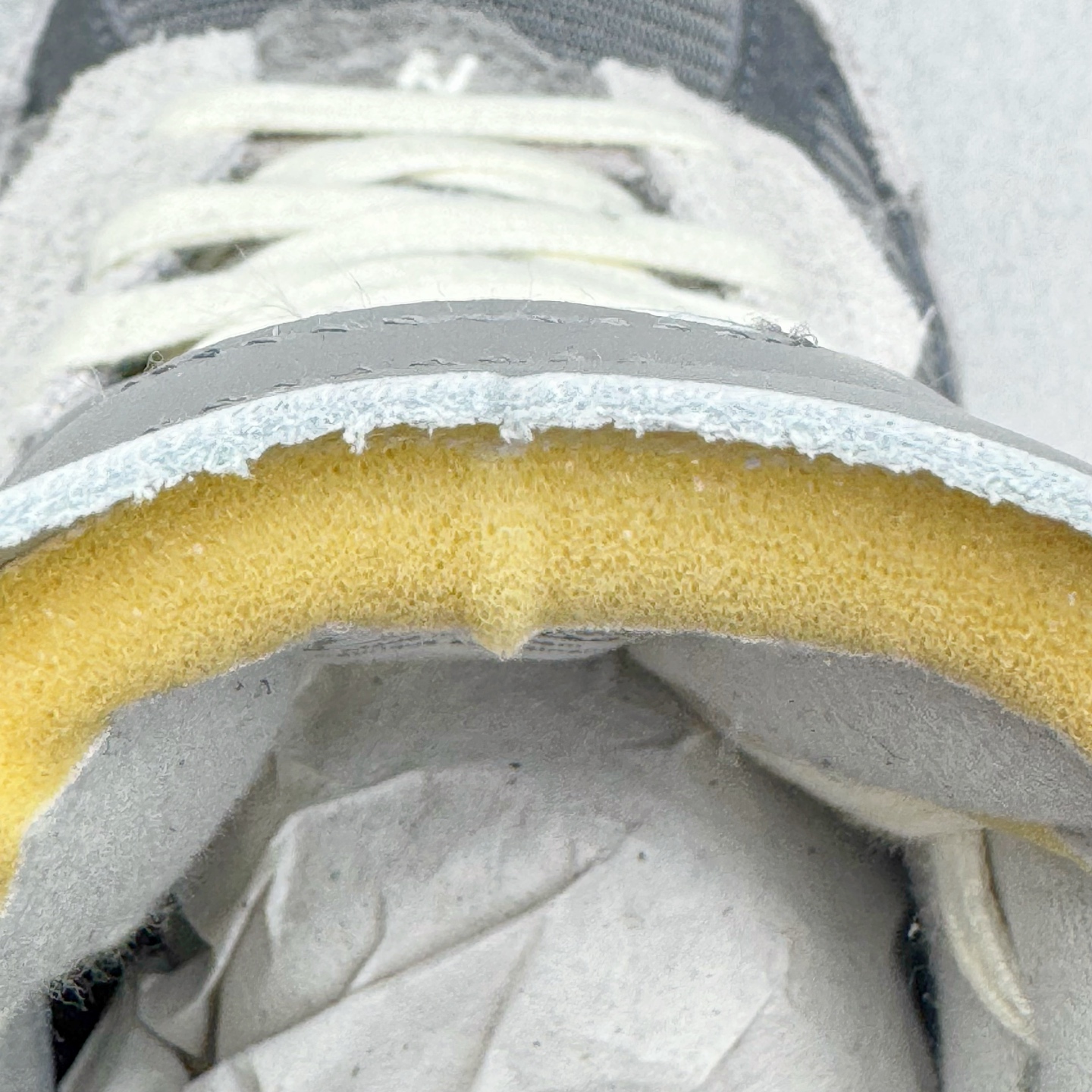 图片[12]-＃G版纯原 New Balance M2002RDA 新百伦潮流复古织物皮革减震防滑耐磨轻便低帮跑步鞋 灰碳色 基于市场现有版本全新升级调整 NB市场最强产物 全套原楦原纸板原厂数据开发 全鞋电脑针车加持 原厂网布 原装进口头层翻毛皮料正确绒感卡色 正确中底拉帮中底网布细节 一比一手工擦旧效果 冲裁组合 匠心打造 耗时两个月开发完成 工艺极其复杂难度可想而知 新开独立私模大底 全网唯一正确做旧组合大底 高端零售专供产物 尺码：36 37 37.5 38 38.5 39.5 40 40.5 41.5 42 42.5 43 44 44.5 45 45.5 46.5 47-选品中心