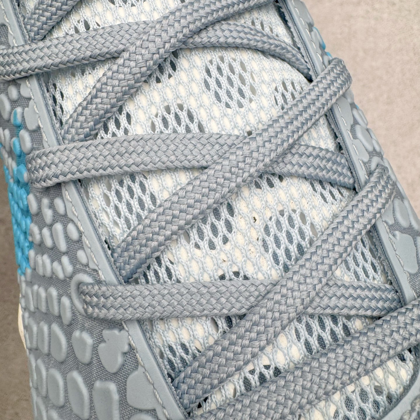 图片[14]-＃BS纯原 NK Zoom Kobe 6 Protro 科比六代 克拉克北卡蓝 IO3672-400 圈内顶级批次 完美复刻公司货 前掌超大Zoom Turbo气垫 后掌EVA缓震 真正的原汁原味 还原ZP脚感 全身鞋材卡料色独家定制 唯一正确喷漆工艺Swoosh 正确凹凸蛇鳞工艺 正确鞋面渐变效果 内全置真动飞态线 独立原厂模具 最大尺码达到48.5码 首批不拼图大几率过验 亲测已过 支持各种高强度实战 无需担心 上脚价 补货周期极长 脚宽建议买大半码 科比系列前掌偏窄 不影响二次销售 支持七天无理由退换 尺码：40 40.5 41 42 42.5 43 44 44.5 45 45.5 46 47.5 48.5-选品中心