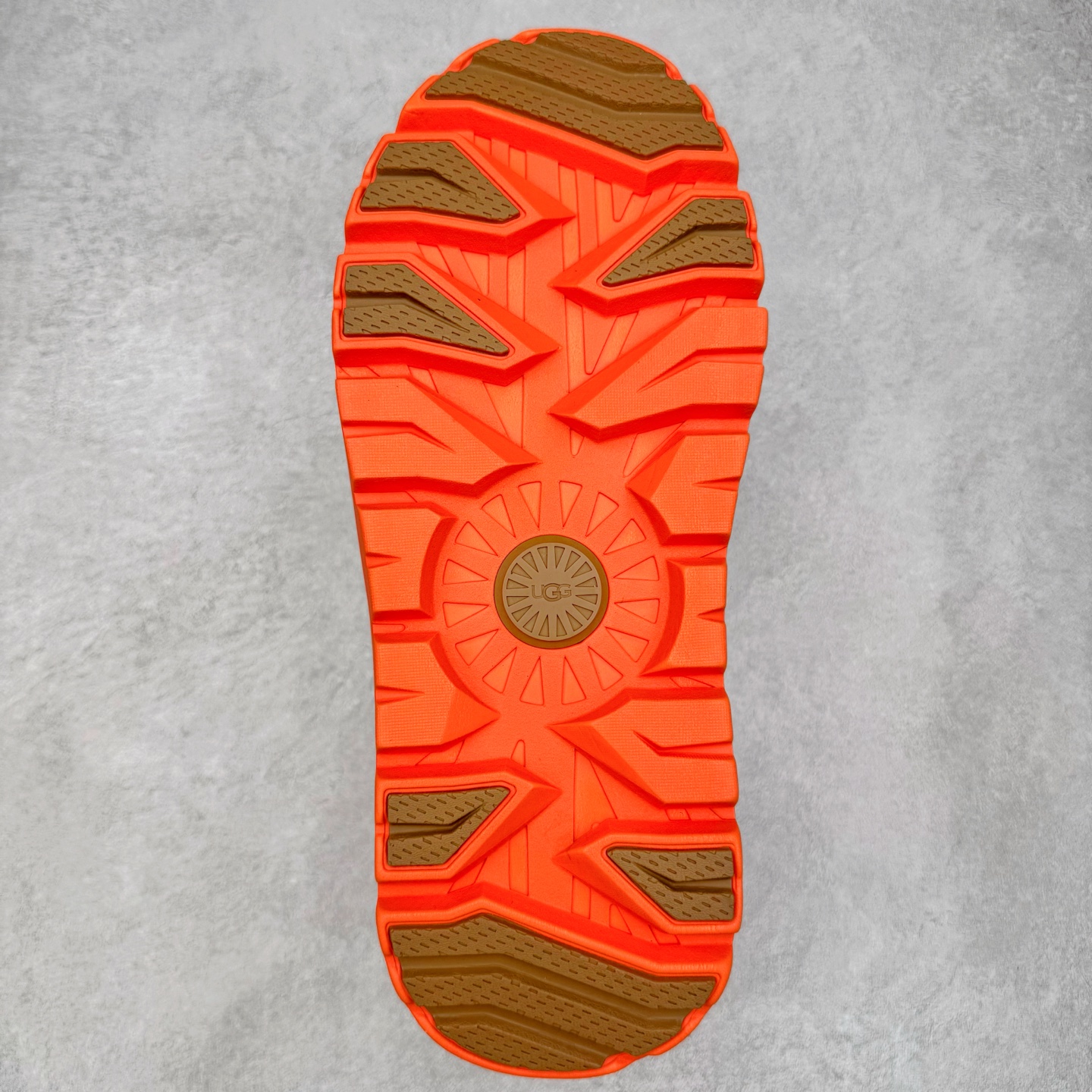 图片[9]-＃SP原厂 UGG 4096 塔斯曼浅口秋冬羊皮毛一体雪地靴 全鞋采用ZP同厂 隆丰A级澳洲进口羊皮毛一体 品牌代工厂生产线 完全遵循ZP工艺流程 代工厂原厂版师 秉承无原鞋不开发选择 注重每一处细节 市面最正版型 TREADLITE\\\”轻翼\\\”科技外底 轻便/耐用/柔韧/桩型【售后郑重承诺】一个月内若出现重大脱胶/断底等质量问题 直接为您换新！尺码：35 36 37 38 39 40 41 42 43-选品中心