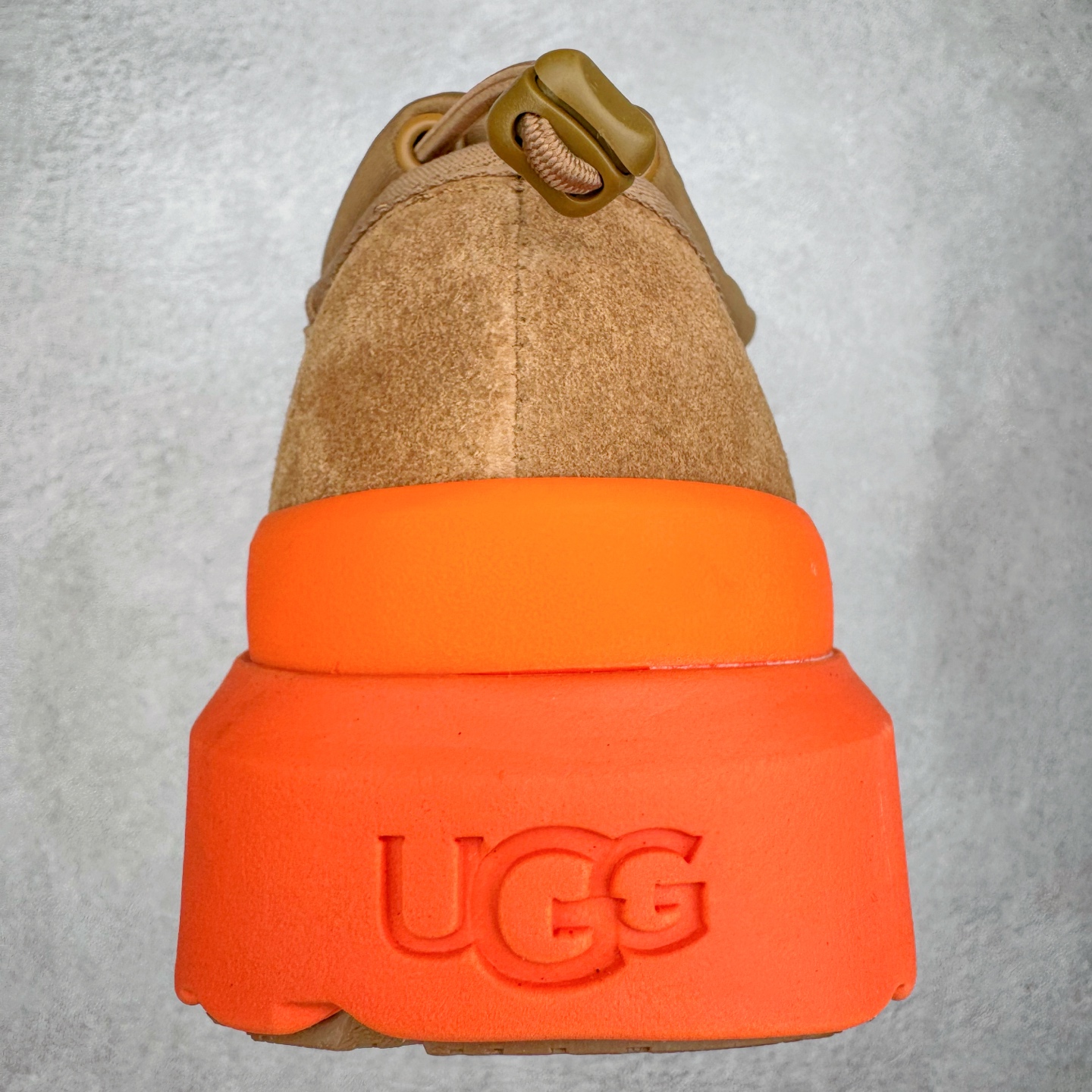 图片[8]-＃SP原厂 UGG 4096 塔斯曼浅口秋冬羊皮毛一体雪地靴 全鞋采用ZP同厂 隆丰A级澳洲进口羊皮毛一体 品牌代工厂生产线 完全遵循ZP工艺流程 代工厂原厂版师 秉承无原鞋不开发选择 注重每一处细节 市面最正版型 TREADLITE\\\”轻翼\\\”科技外底 轻便/耐用/柔韧/桩型【售后郑重承诺】一个月内若出现重大脱胶/断底等质量问题 直接为您换新！尺码：35 36 37 38 39 40 41 42 43-选品中心