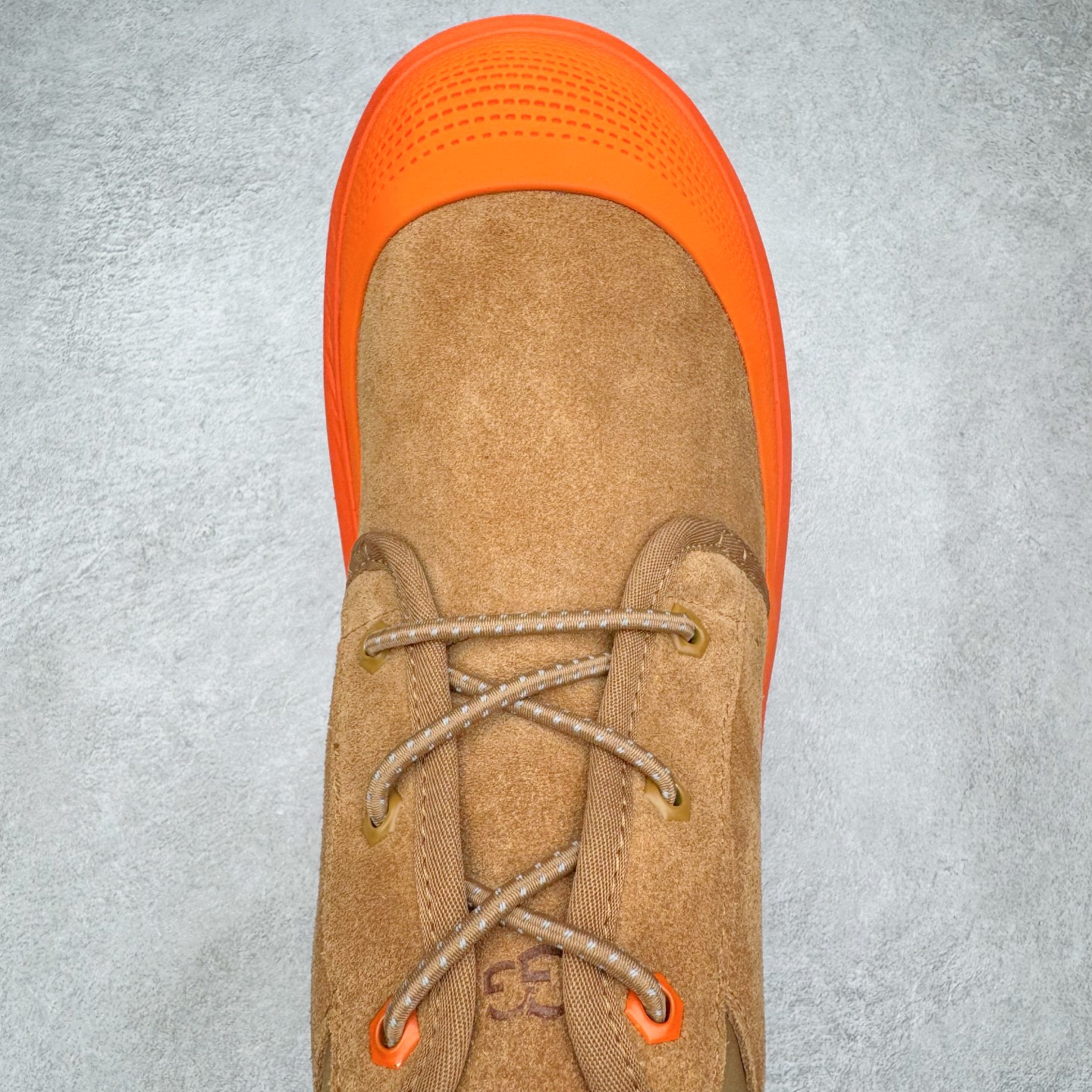 图片[4]-＃SP原厂 UGG 3991 塔斯曼高帮秋冬羊皮毛一体雪地靴 全鞋采用ZP同厂 隆丰A级澳洲进口羊皮毛一体 品牌代工厂生产线 完全遵循ZP工艺流程 代工厂原厂版师 秉承无原鞋不开发选择 注重每一处细节 市面最正版型 TREADLITE\\\”轻翼\\\”科技外底 轻便/耐用/柔韧/桩型【售后郑重承诺】一个月内若出现重大脱胶/断底等质量问题 直接为您换新！尺码：35 36 37 38 39 40 41 42 43-选品中心