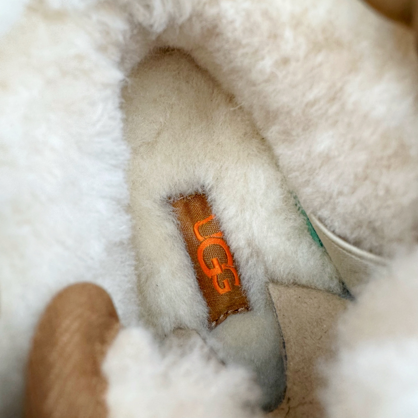 图片[10]-＃SP原厂 UGG 3991 塔斯曼高帮秋冬羊皮毛一体雪地靴 全鞋采用ZP同厂 隆丰A级澳洲进口羊皮毛一体 品牌代工厂生产线 完全遵循ZP工艺流程 代工厂原厂版师 秉承无原鞋不开发选择 注重每一处细节 市面最正版型 TREADLITE\\\”轻翼\\\”科技外底 轻便/耐用/柔韧/桩型【售后郑重承诺】一个月内若出现重大脱胶/断底等质量问题 直接为您换新！尺码：35 36 37 38 39 40 41 42 43-选品中心