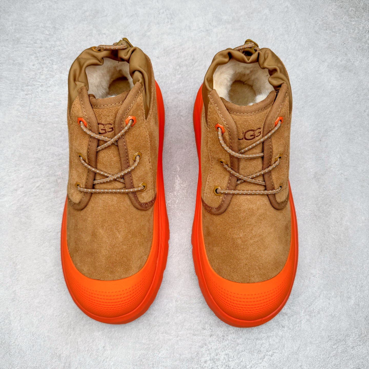 图片[2]-＃SP原厂 UGG 3991 塔斯曼高帮秋冬羊皮毛一体雪地靴 全鞋采用ZP同厂 隆丰A级澳洲进口羊皮毛一体 品牌代工厂生产线 完全遵循ZP工艺流程 代工厂原厂版师 秉承无原鞋不开发选择 注重每一处细节 市面最正版型 TREADLITE\\\”轻翼\\\”科技外底 轻便/耐用/柔韧/桩型【售后郑重承诺】一个月内若出现重大脱胶/断底等质量问题 直接为您换新！尺码：35 36 37 38 39 40 41 42 43-选品中心