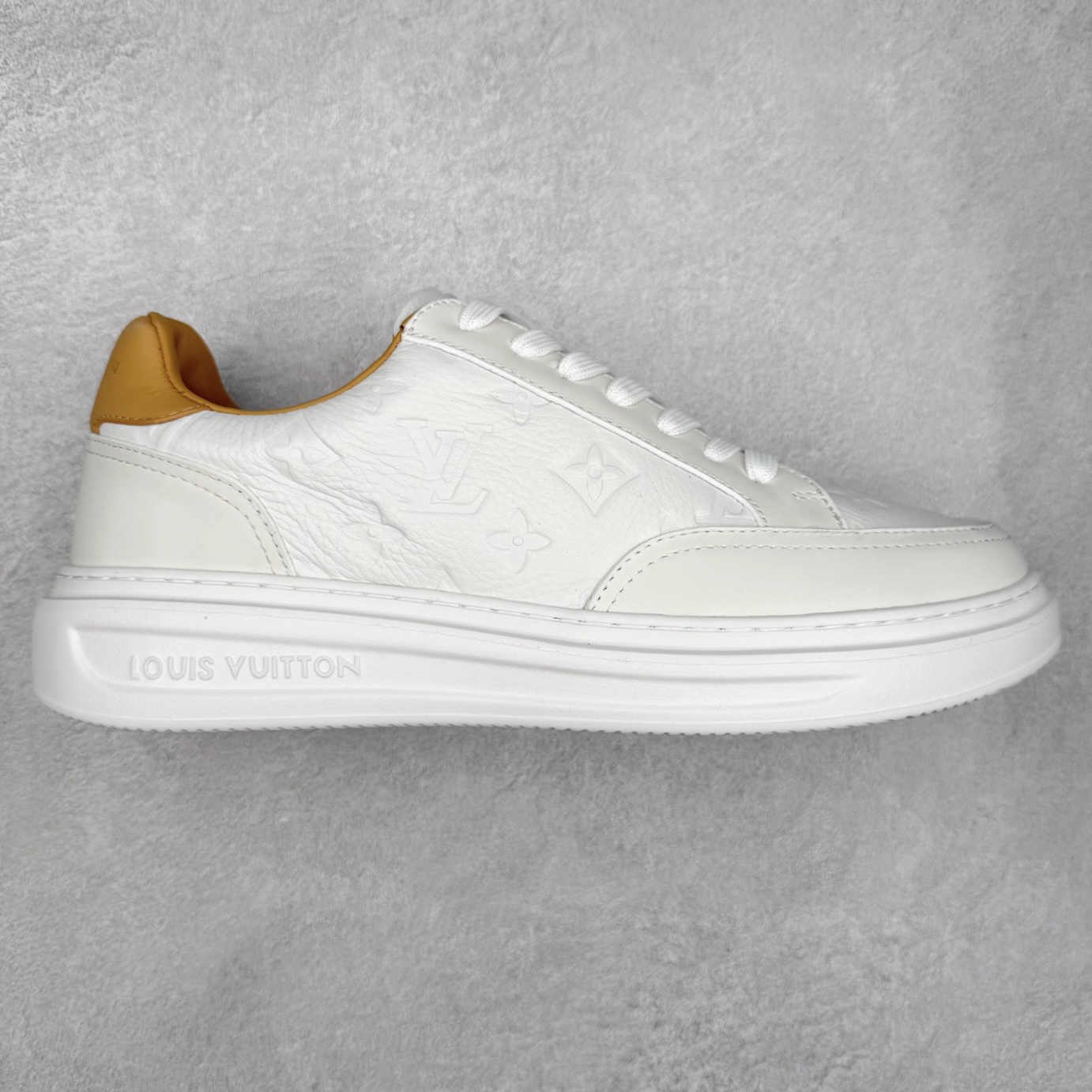 LOUIS VUITTON Beverly Hills Lv牛皮革圆头系带低帮板鞋 男款 尺码：39 40 41 42 43 44 45-选品中心