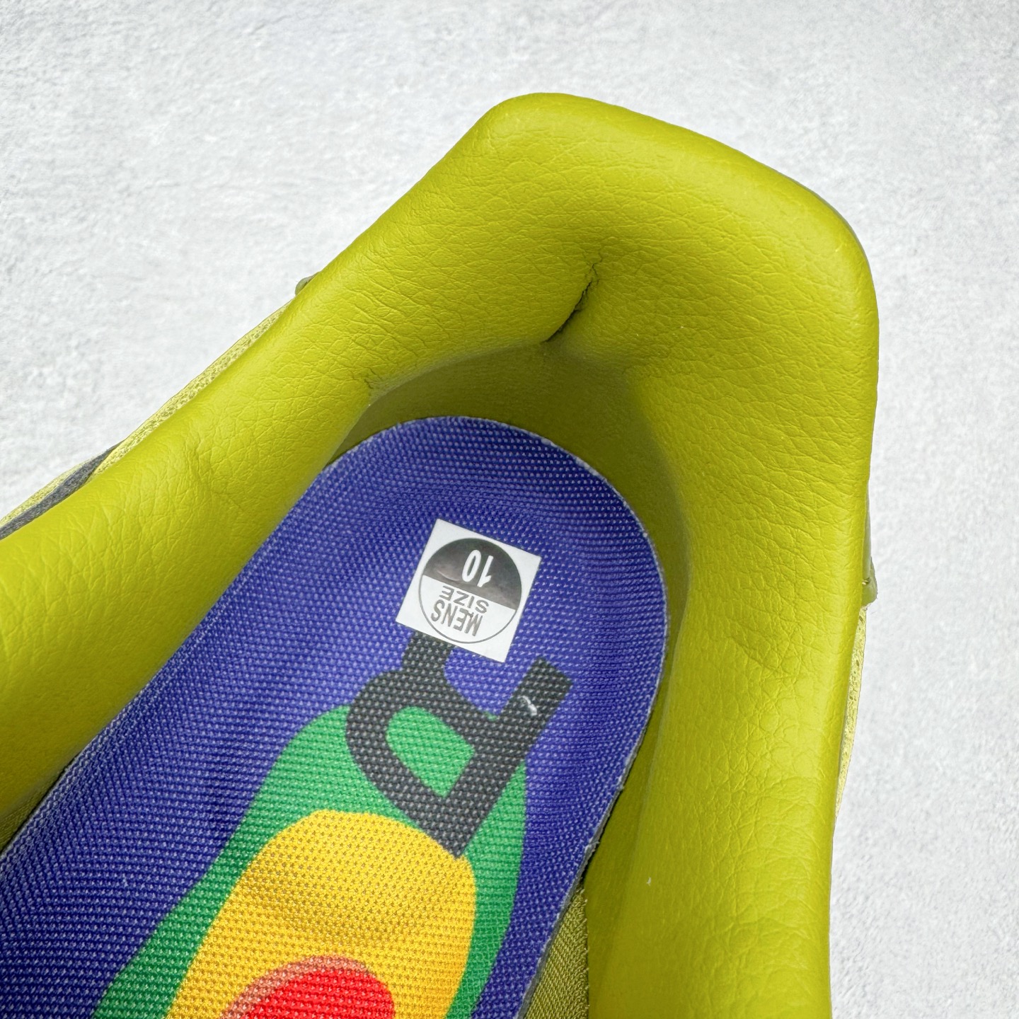 图片[17]-＃S2纯原 CPFM x NK Air Force 1 07 Low 空军一号系列低帮经典百搭休闲运动板鞋“联名放大补丁字母” FQ7069-300 近日，A$AP Bari 在其官方社交媒体上预告了 Cactus Plant Flea Market (CPFM) 和 Nike Air Force 1 Low 的全新配色。此次全新推出的紫色和苔藓绿配色，保留了原始黑白版本的标志性风格，均采用皮革鞋面、尼龙鞋舌、带有反光底衬的「AIR SUNSHINE」及同色 AF1 橡胶鞋底。尺码：39 40 40.5 41 42 42.5 43 44 44.5 45 46 47.5 48.5-选品中心