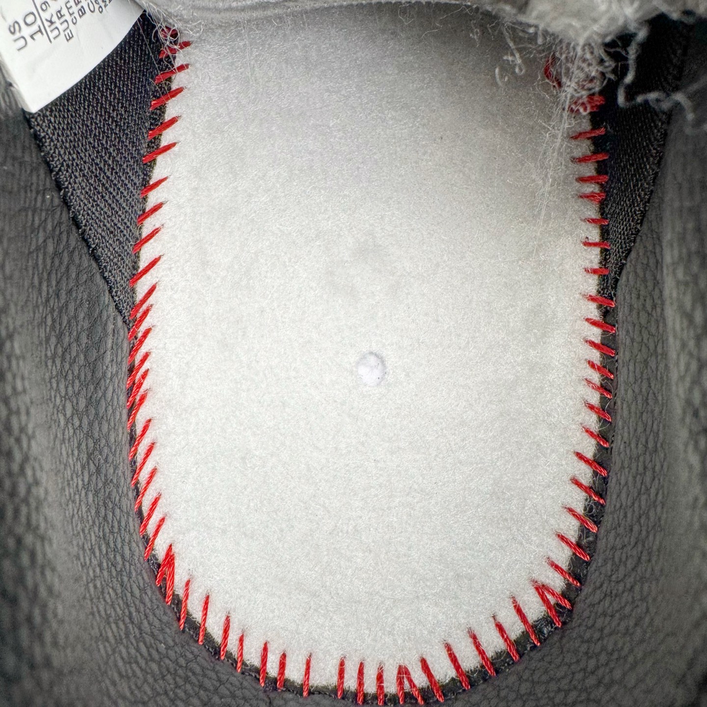 图片[11]-＃S2纯原 CPFM x NK Air Force 1 07 Low 空军一号系列低帮经典百搭休闲运动板鞋“联名放大补丁字母” HJ8463-001 近日，A$AP Bari 在其官方社交媒体上预告了 Cactus Plant Flea Market (CPFM) 和 Nike Air Force 1 Low 的全新配色。此次全新推出的紫色和苔藓绿配色，保留了原始黑白版本的标志性风格，均采用皮革鞋面、尼龙鞋舌、带有反光底衬的「AIR SUNSHINE」及同色 AF1 橡胶鞋底。尺码：39 40 40.5 41 42 42.5 43 44 44.5 45 46 47.5 48.5-选品中心