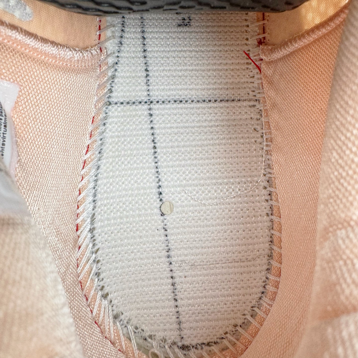 图片[10]-＃灭世海外版 NK Zoom Kobe Ⅷ System 科比8代复刻实战运动低帮文化篮球鞋 水蜜桃HQ3138-800 纯原海外版气垫品质吊打各路纯原 气压➕耐久双重保障 前掌ZOOM TURBO➕后掌马蹄Zoom 后掌澎湃脚感无出其右 全套冲刀改版 鞋型还原度95% 宽脚选手必入货品 鞋头2.5mm上翘空间 不挤脚 完美释放脚趾活动空间 正码正拍 脚型适配性 市场最强没有之一 鞋面工艺全新升级 100%对标正品 原厂聚氨酯蛇鳞 珠光密度同步正品 Swoosh喷漆工艺 还原度接近100% 全新后跟TPU模具 正确S型弧度 区分市场纯原（市场纯原采用公版模具 后跟TPU几乎无弧度）国产天花板橡胶配方 抓地力爆炸 海外口碑炸裂 鞋舌LOGO正确内嵌压印 原厂碳板 正确原盒 厚积薄发 王者归来 拒绝杀猪 拒绝套路 灭世纯原海外版科比系列 致力打造实战第一标杆 尺码：39-47.5 全新模具 正码正拍-选品中心