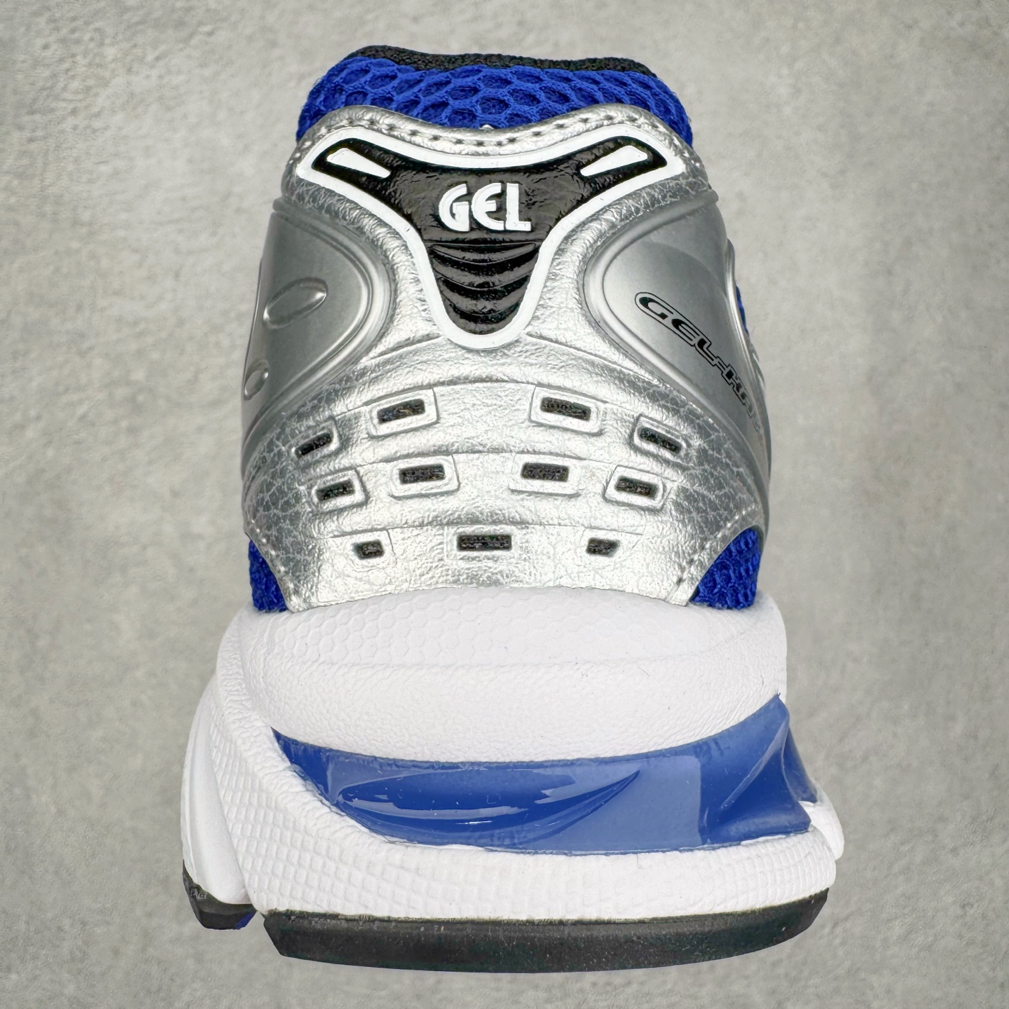 图片[8]-＃ZC总裁 Asics Gel-Kayano K14 亚瑟士系列复古舒适织物合成革减震防滑耐磨低帮休闲跑步鞋 市场顶级版本 原装纸板楦头开发 独家私模五层组合大底 原厂定制缓震硅胶加持 原盒原配 官方四联吊牌 一比一同步原鞋工艺和用料 鞋面原厂“三明治”多层网布 区别其他同价版本 鞋垫采用原厂OrthoLite欧索莱材质 非普通海玻璃鞋垫 后跟一样采用了GEL缓震胶 整体系列设计非常的科技感 锻炼跑步的同时让你一样时尚百搭 尺码：36 37 37.5 38 39 39.5 40 40.5 41.5 42 42.5 43.5 44 44.5 45 46-选品中心