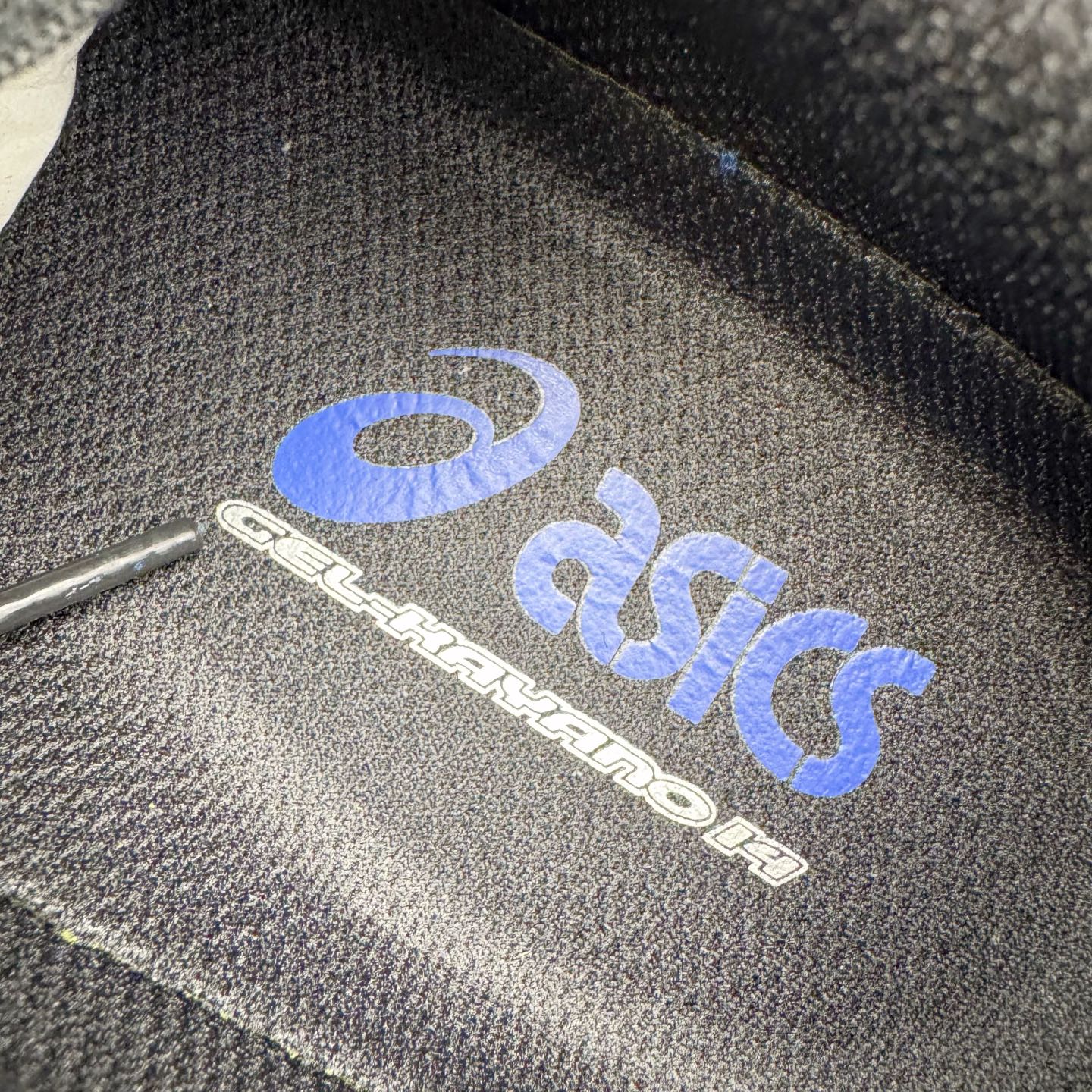 图片[11]-＃ZC总裁 Asics Gel-Kayano K14 亚瑟士系列复古舒适织物合成革减震防滑耐磨低帮休闲跑步鞋 市场顶级版本 原装纸板楦头开发 独家私模五层组合大底 原厂定制缓震硅胶加持 原盒原配 官方四联吊牌 一比一同步原鞋工艺和用料 鞋面原厂“三明治”多层网布 区别其他同价版本 鞋垫采用原厂OrthoLite欧索莱材质 非普通海玻璃鞋垫 后跟一样采用了GEL缓震胶 整体系列设计非常的科技感 锻炼跑步的同时让你一样时尚百搭 尺码：36 37 37.5 38 39 39.5 40 40.5 41.5 42 42.5 43.5 44 44.5 45 46-选品中心