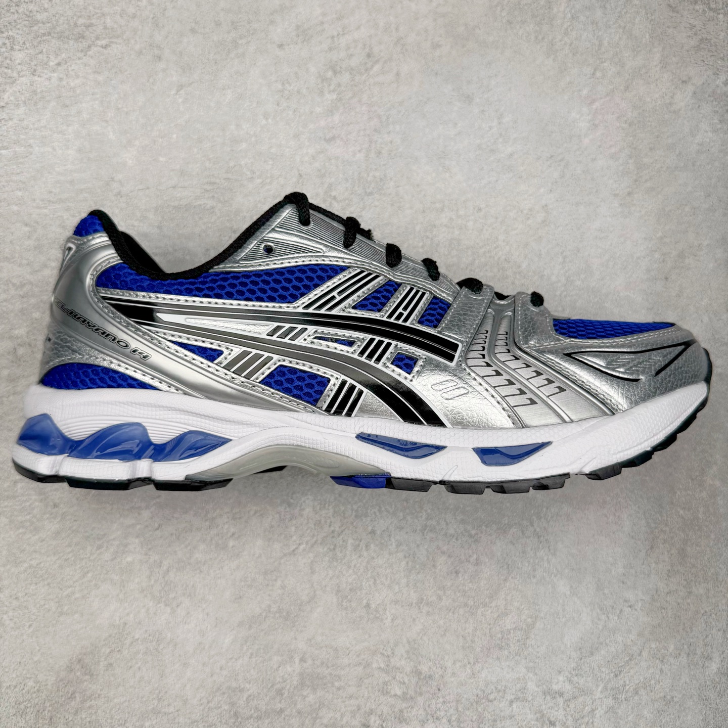 ＃ZC总裁 Asics Gel-Kayano K14 亚瑟士系列复古舒适织物合成革减震防滑耐磨低帮休闲跑步鞋 市场顶级版本 原装纸板楦头开发 独家私模五层组合大底 原厂定制缓震硅胶加持 原盒原配 官方四联吊牌 一比一同步原鞋工艺和用料 鞋面原厂“三明治”多层网布 区别其他同价版本 鞋垫采用原厂OrthoLite欧索莱材质 非普通海玻璃鞋垫 后跟一样采用了GEL缓震胶 整体系列设计非常的科技感 锻炼跑步的同时让你一样时尚百搭 尺码：36 37 37.5 38 39 39.5 40 40.5 41.5 42 42.5 43.5 44 44.5 45 46-选品中心