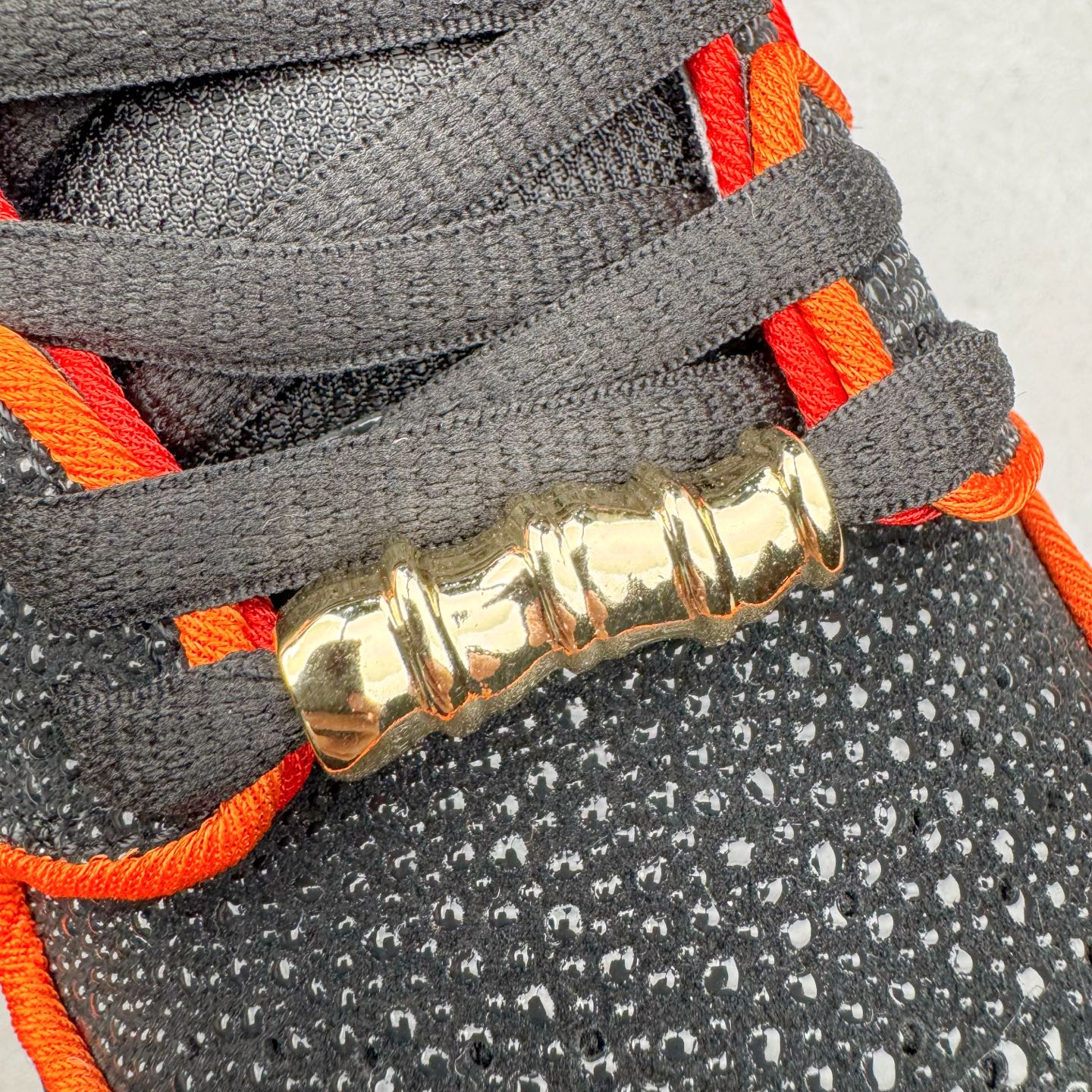 图片[18]-＃S2纯原 Bronx Girls Skate x NK Dunk SB Low Pro QS 经典舒适耐磨低帮板鞋 男女同款 黑色 魔鬼鱼鸳鸯 HV1664-001 独家原厂航空铝磨具打磨大底 鞋头坡度极致还原 原盒原配 圈内天花板工艺 原厂冲刀 超高清洁度 全鞋零毛边皮料切割 全套原楦原模倾力打造完美版型 采用原厂百宏鞋带以及原厂百宏织唛舌标 内标可供原厂几率过验 原厂中底布黄色点胶 原厂中底布拉帮走线遵循公司‼️尺码：36 36.5 37.5 38 38.5 39 40 40.5 41 42 42.5 43 44 44.5 45 46 47.5-选品中心