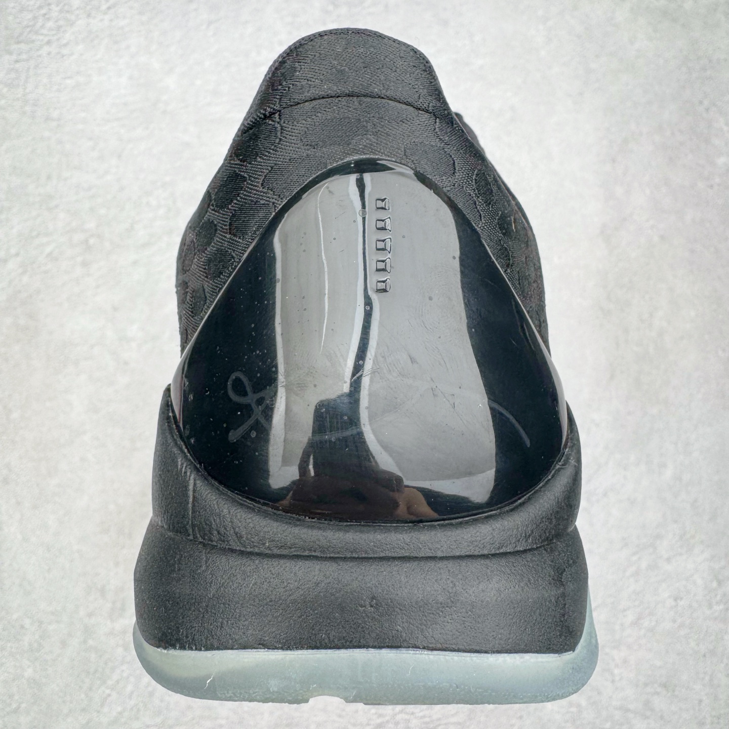 图片[8]-＃H12纯原 NK Zoom Kobe ZK5 科比5代 黑曼巴 IB4881-500 完美复刻公司货 前掌超大Zoom Turbo气垫 后掌EVA缓震 真正的原汁原味 还原ZP脚感 全身鞋材卡料色独家定制 唯一正确喷漆工艺Swoosh 正确凹凸蛇鳞工艺 正确鞋面渐变效果 内全置真动飞态线 独立原厂模具 最大尺码达到49.5码 首批不拼图大几率过验 亲测已过 支持各种高强度实战 无需担心 上脚价 补货周期极长 脚宽建议买大半码 科比系列前掌偏窄 不影响二次销售 支持七天无理由退换 尺码：41 42 42.5 43 44 44.5 45 45.5 46 47.5 48.5 49.5-选品中心