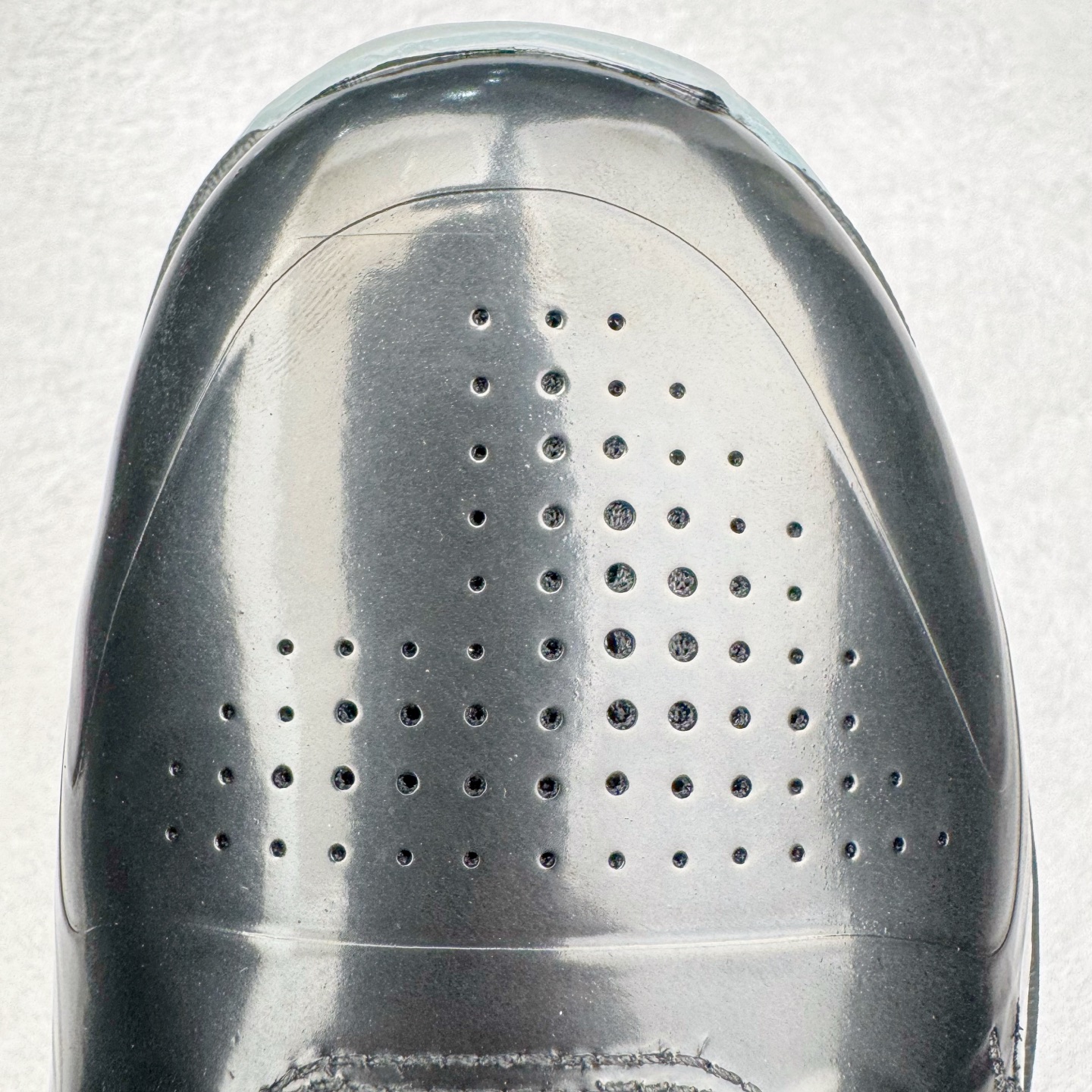 图片[15]-＃H12纯原 NK Zoom Kobe ZK5 科比5代 黑曼巴 IB4881-500 完美复刻公司货 前掌超大Zoom Turbo气垫 后掌EVA缓震 真正的原汁原味 还原ZP脚感 全身鞋材卡料色独家定制 唯一正确喷漆工艺Swoosh 正确凹凸蛇鳞工艺 正确鞋面渐变效果 内全置真动飞态线 独立原厂模具 最大尺码达到49.5码 首批不拼图大几率过验 亲测已过 支持各种高强度实战 无需担心 上脚价 补货周期极长 脚宽建议买大半码 科比系列前掌偏窄 不影响二次销售 支持七天无理由退换 尺码：41 42 42.5 43 44 44.5 45 45.5 46 47.5 48.5 49.5-选品中心