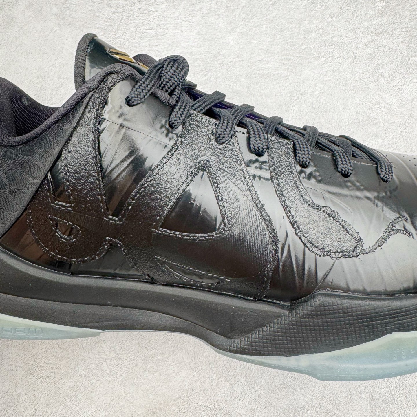 图片[20]-＃H12纯原 NK Zoom Kobe ZK5 科比5代 黑曼巴 IB4881-500 完美复刻公司货 前掌超大Zoom Turbo气垫 后掌EVA缓震 真正的原汁原味 还原ZP脚感 全身鞋材卡料色独家定制 唯一正确喷漆工艺Swoosh 正确凹凸蛇鳞工艺 正确鞋面渐变效果 内全置真动飞态线 独立原厂模具 最大尺码达到49.5码 首批不拼图大几率过验 亲测已过 支持各种高强度实战 无需担心 上脚价 补货周期极长 脚宽建议买大半码 科比系列前掌偏窄 不影响二次销售 支持七天无理由退换 尺码：41 42 42.5 43 44 44.5 45 45.5 46 47.5 48.5 49.5-选品中心