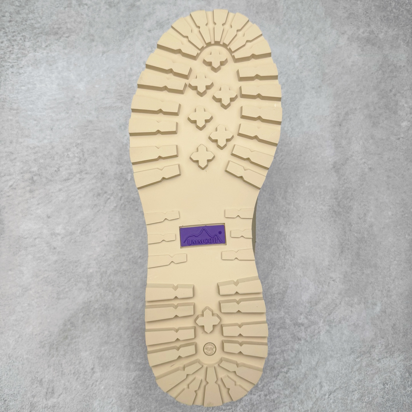 图片[9]-＃GD广顶 DIEMME Cornaro Gomma 时尚潮流耐磨减震低帮户外功能鞋 DIEMME是欧洲意式高端手工潮鞋品牌，1992年成立，被誉为“鞋靴中的劳斯菜斯”，DIEMME在2016年被ELLE时尚杂志评为内行人最爱的7个运动鞋品牌的其中之一。Diemme经常参加世界知名鞋展比如米兰鞋展、巴黎鞋展、佛罗伦萨鞋展。尺码：39 40 41 42 43 44 45-选品中心