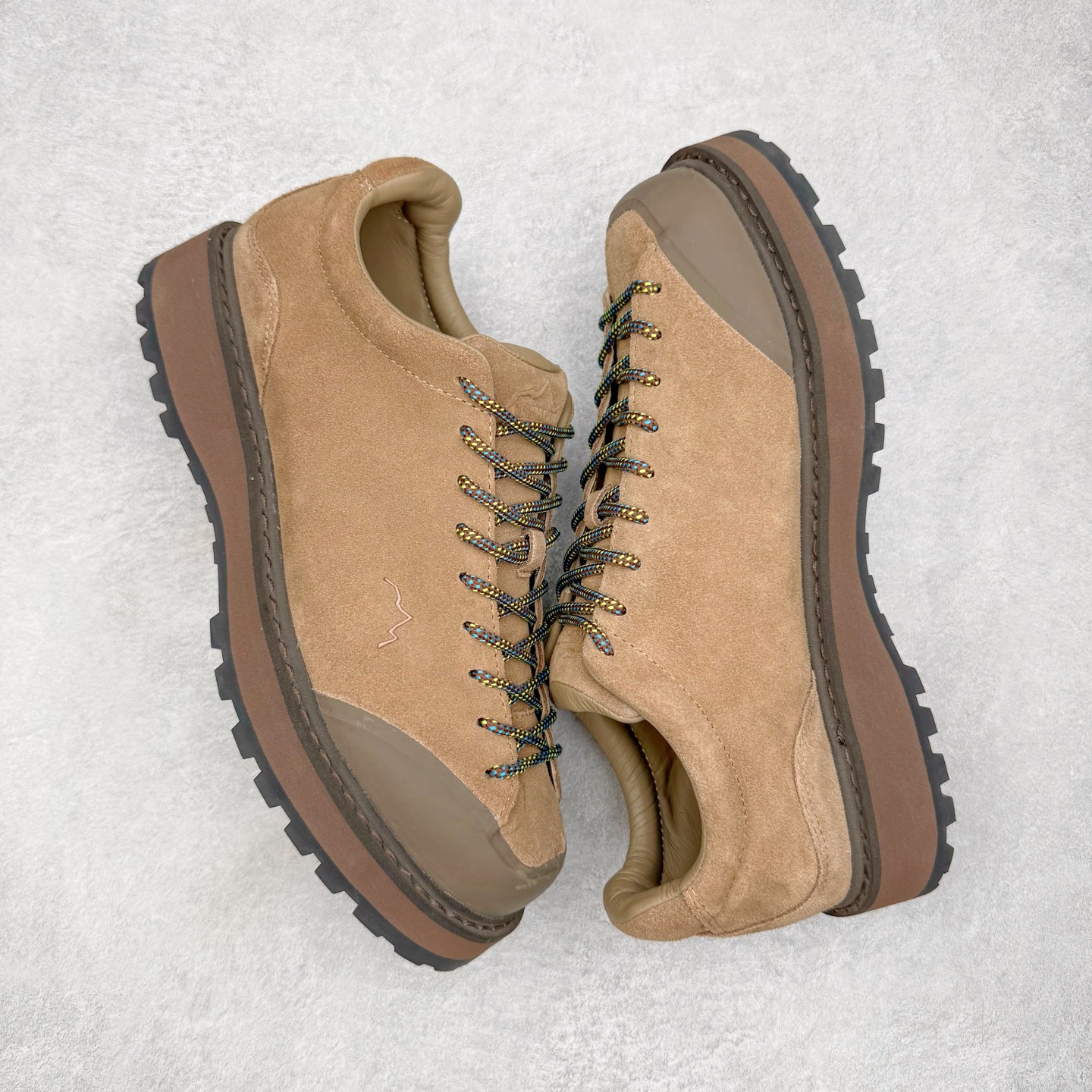 图片[3]-＃GD广顶 DIEMME Cornaro Gomma 时尚潮流耐磨减震低帮户外功能鞋 DIEMME是欧洲意式高端手工潮鞋品牌，1992年成立，被誉为“鞋靴中的劳斯菜斯”，DIEMME在2016年被ELLE时尚杂志评为内行人最爱的7个运动鞋品牌的其中之一。Diemme经常参加世界知名鞋展比如米兰鞋展、巴黎鞋展、佛罗伦萨鞋展。尺码：39 40 41 42 43 44 45-选品中心