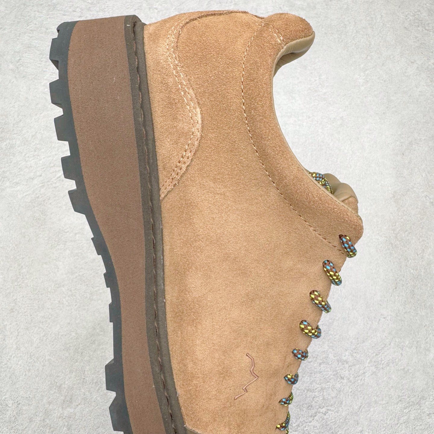 图片[6]-＃GD广顶 DIEMME Cornaro Gomma 时尚潮流耐磨减震低帮户外功能鞋 DIEMME是欧洲意式高端手工潮鞋品牌，1992年成立，被誉为“鞋靴中的劳斯菜斯”，DIEMME在2016年被ELLE时尚杂志评为内行人最爱的7个运动鞋品牌的其中之一。Diemme经常参加世界知名鞋展比如米兰鞋展、巴黎鞋展、佛罗伦萨鞋展。尺码：39 40 41 42 43 44 45-选品中心