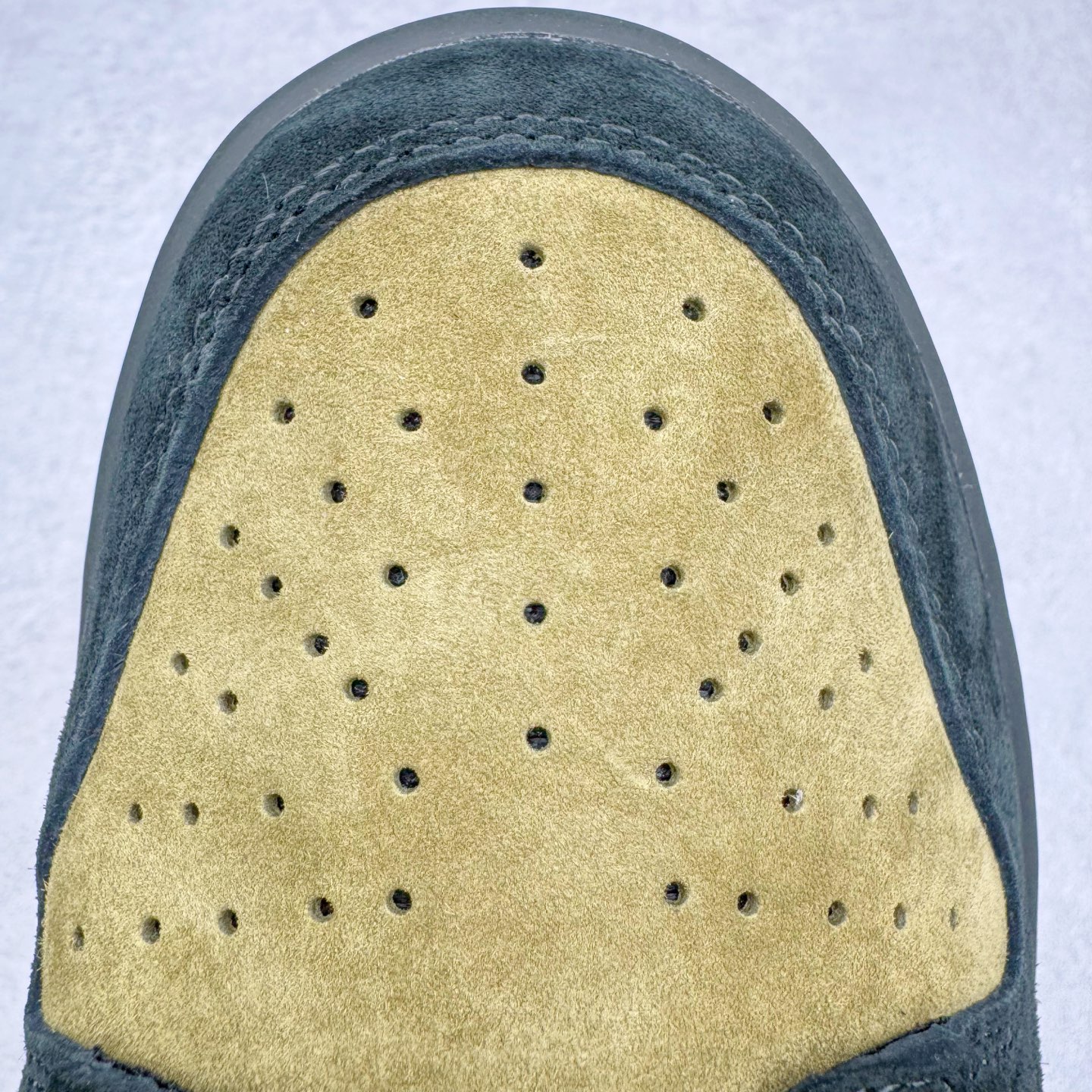 图片[16]-＃纯原 Supreme x NK Dunk SB Dunk Low 舒适 防滑耐磨低帮板鞋 男女同款 联名亚洲限定黄黑 HQ8487-300 独家原厂航空铝磨具打磨大底 鞋头坡度极致还原 原盒原配 圈内天花板工艺 原厂冲刀 超高清洁度 全鞋零毛边皮料切割 全套原楦原模倾力打造完美版型 采用原厂百宏鞋带以及原厂百宏织唛舌标 内标可供原厂几率过验 原厂中底布黄色点胶 原厂中底布拉帮走线遵循公司‼️尺码：36 36.5 37.5 38 38.5 39 40 40.5 41 42 42.5 43 44 44.5 45 46 47.5-选品中心