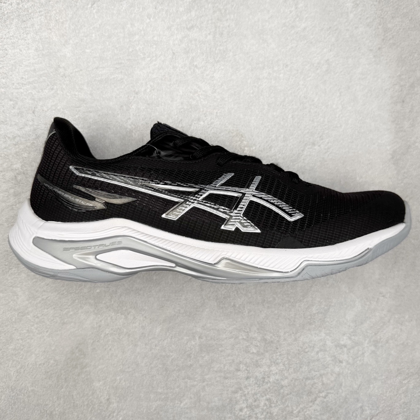 图片[2]-Asics NETBURNER BALLISTIC FF 4 亚瑟士舒适时尚潮流简约减震低帮训练鞋 DYNAWRAP 技术可提升稳定性 FLYTEFOAM 科技打造轻量缓冲组件 FLYTEFOAM Propel 技术鞋垫可提升吸震与回弹效果 TWISSTRUS 技术可提升速度与变向奔跑动作ASICSGRIP 科技可提升在球场上的抓地力 后足 GEL 缓冲科技可提供出色的避震效果AHAR 橡胶可提升耐用性 尺码：35 36 36.5 37 38 38.5 39 40 40.5 41 42 42.5 43 44 45-选品中心