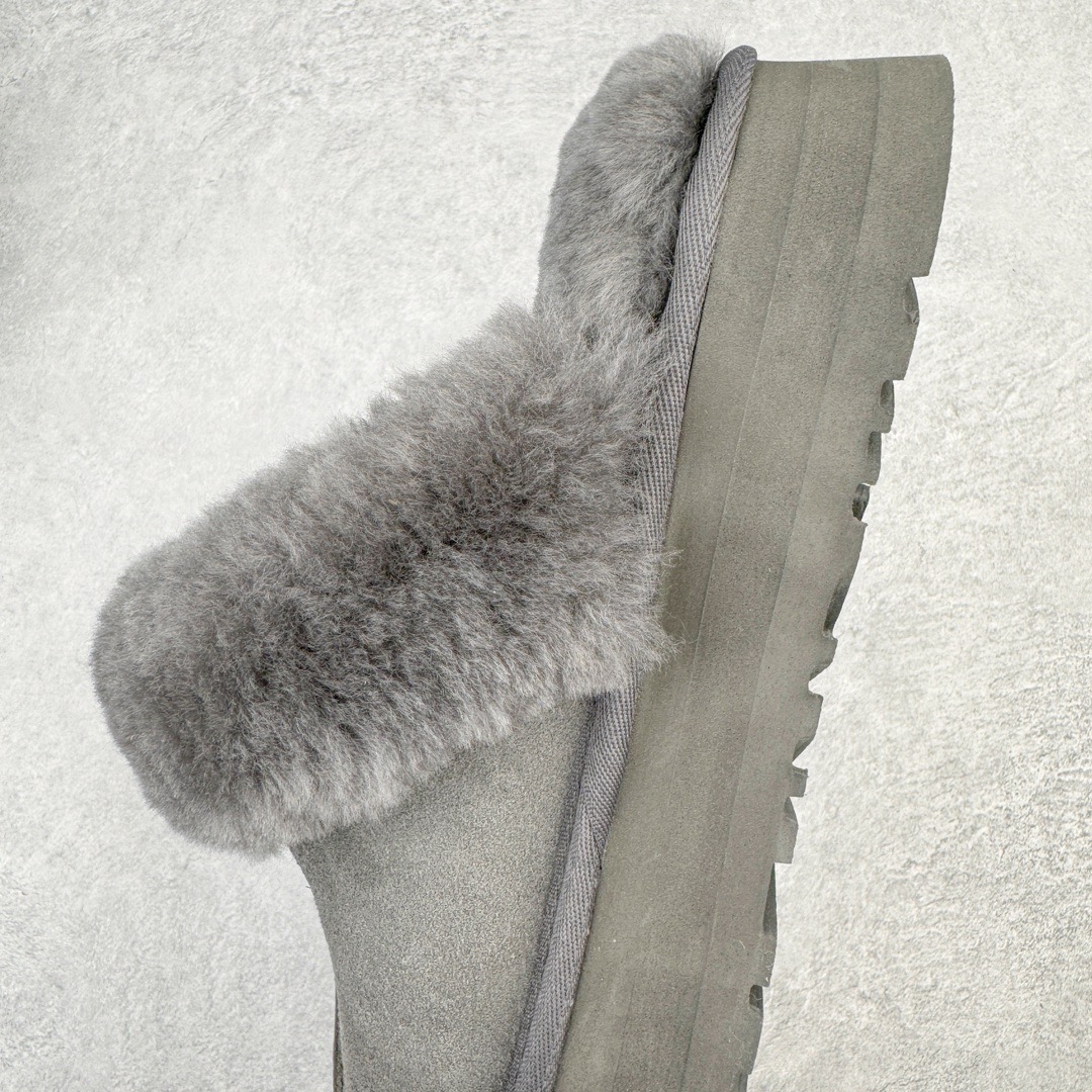 图片[7]-＃GX UGG 2550 经典秋冬羊皮毛一体雪地靴 全鞋采用ZP同厂 隆丰A级澳洲进口羊皮毛一体 品牌代工厂生产线 完全遵循ZP工艺流程 代工厂原厂版师 秉承无原鞋不开发选择 注重每一处细节 市面最正版型 TREADLITE\\\”轻翼\\\”科技外底 轻便/耐用/柔韧/桩型【售后郑重承诺】一个月内若出现重大脱胶/断底等质量问题 直接为您换新！尺码：35 36 37 38 39 40-选品中心