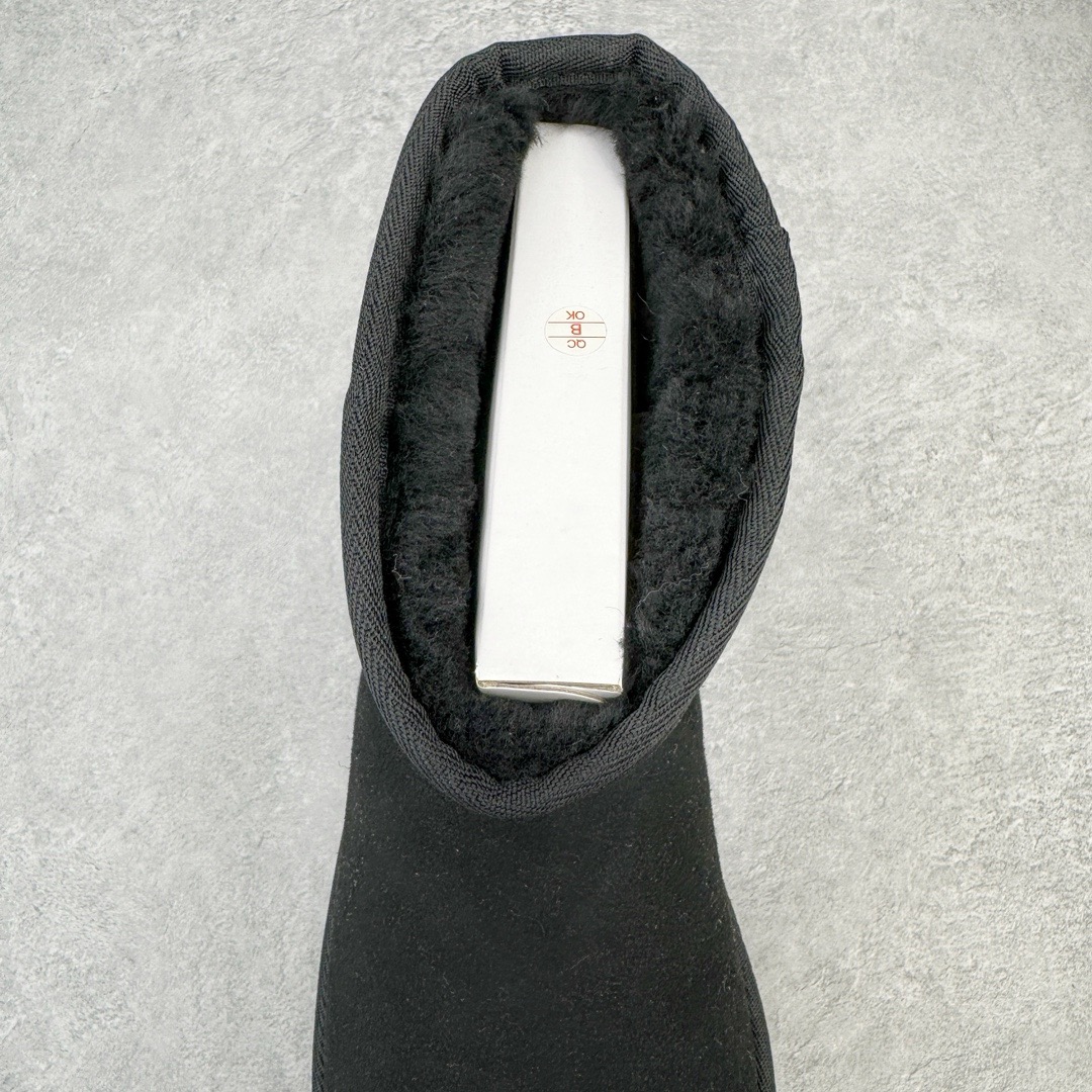 图片[5]-＃GX UGG 6222 经典短筒秋冬羊皮毛一体雪地靴 全鞋采用ZP同厂 隆丰A级澳洲进口羊皮毛一体 品牌代工厂生产线 完全遵循ZP工艺流程 代工厂原厂版师 秉承无原鞋不开发选择 注重每一处细节 市面最正版型 TREADLITE\\\”轻翼\\\”科技外底 轻便/耐用/柔韧/桩型【售后郑重承诺】一个月内若出现重大脱胶/断底等质量问题 直接为您换新！尺码：35 36 37 38 39 40-选品中心