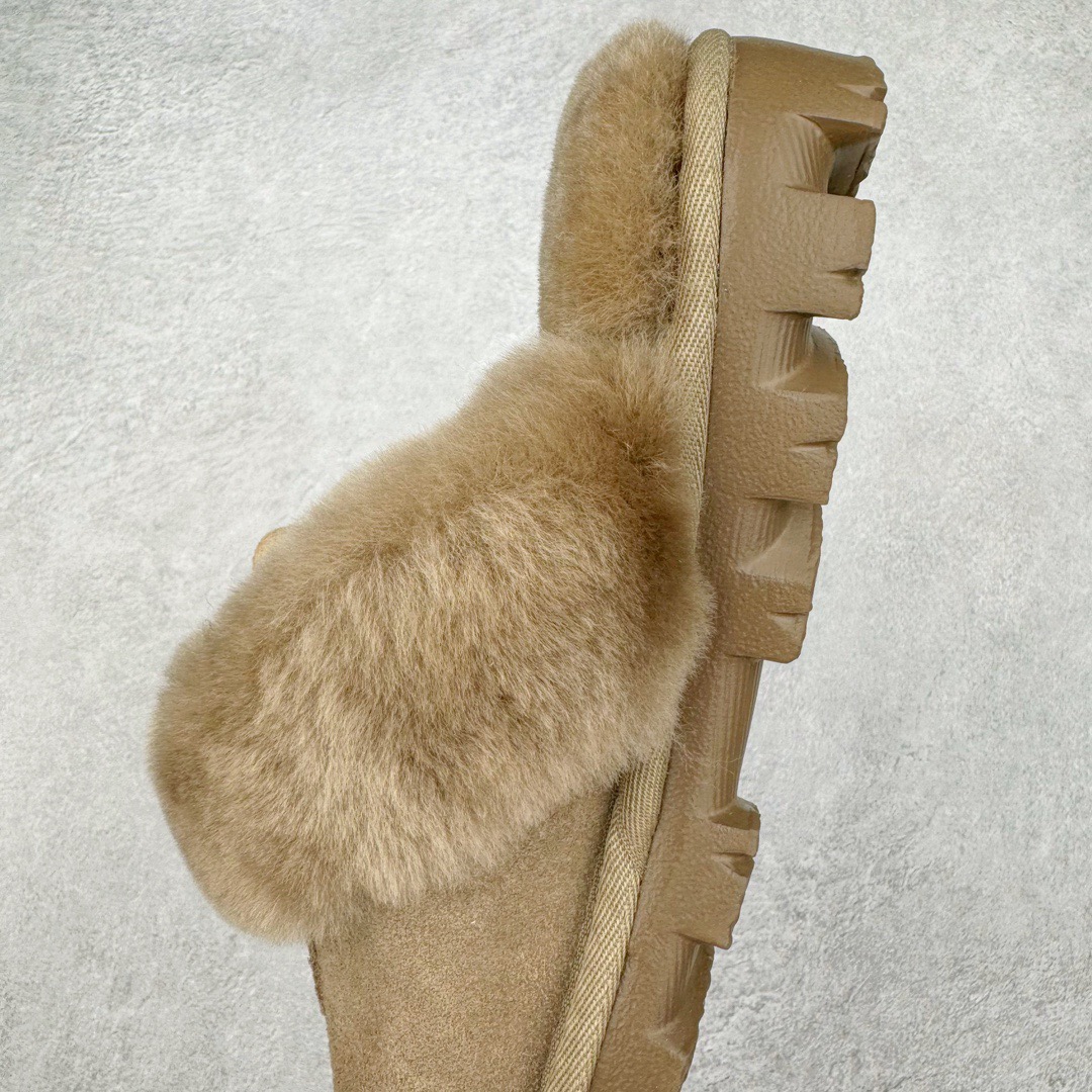 图片[6]-＃GX UGG 5125 星拖秋冬羊皮毛一体雪地靴 全鞋采用ZP同厂 隆丰A级澳洲进口羊皮毛一体 品牌代工厂生产线 完全遵循ZP工艺流程 代工厂原厂版师 秉承无原鞋不开发选择 注重每一处细节 市面最正版型 TREADLITE\\\”轻翼\\\”科技外底 轻便/耐用/柔韧/桩型【售后郑重承诺】一个月内若出现重大脱胶/断底等质量问题 直接为您换新！尺码：35 36 37 38 39 40-选品中心