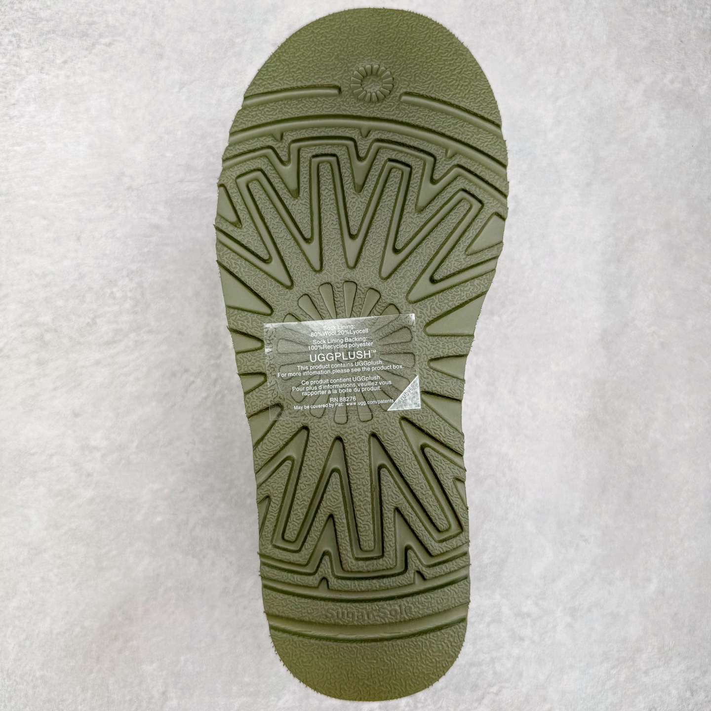 图片[9]-＃GX PALACE x UGG 7290 Tasman 小恶魔联名款柔软舒适低帮生活休闲鞋 男女同款 秋冬羊皮毛一体雪地靴 全鞋采用ZP同厂 隆丰A级澳洲进口羊皮毛一体 品牌代工厂生产线 完全遵循ZP工艺流程 代工厂原厂版师 秉承无原鞋不开发选择 注重每一处细节 市面最正版型 TREADLITE\\\”轻翼\\\”科技外底 轻便/耐用/柔韧/桩型【售后郑重承诺】一个月内若出现重大脱胶/断底等质量问题 直接为您换新！尺码：35 36 37 38 39 40 41 42 43 44 45-选品中心