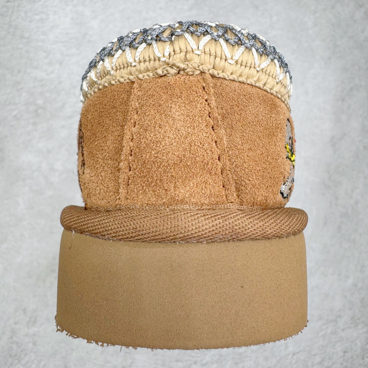 图片[8]-＃GX PALACE x UGG 7290 Tasman 小恶魔联名款柔软舒适低帮生活休闲鞋 男女同款 秋冬羊皮毛一体雪地靴 全鞋采用ZP同厂 隆丰A级澳洲进口羊皮毛一体 品牌代工厂生产线 完全遵循ZP工艺流程 代工厂原厂版师 秉承无原鞋不开发选择 注重每一处细节 市面最正版型 TREADLITE\\\”轻翼\\\”科技外底 轻便/耐用/柔韧/桩型【售后郑重承诺】一个月内若出现重大脱胶/断底等质量问题 直接为您换新！尺码：35 36 37 38 39 40 41 42 43 44 45-选品中心