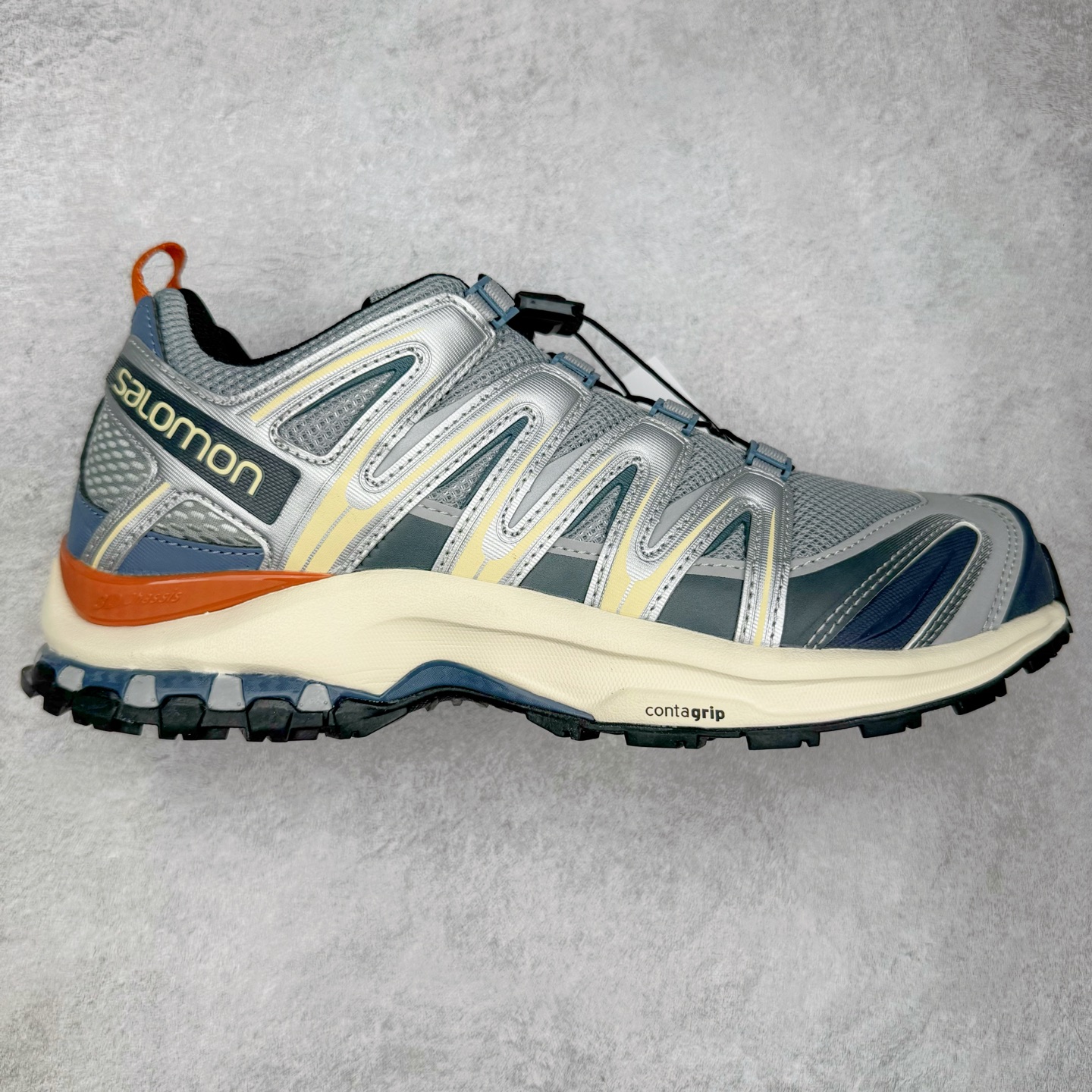 图片[4]-＃HP纯原 SALOMON XA Pro 3D ADV 萨洛蒙潮流越野机能户外功能鞋 虎扑平台特供订单 耗时半年巨作 全套原纸板楦头开发 原厂特供网布配套加持 确保原汁原味 完美呈现版型 原档数据独家私模五层组合大底 男女鞋同步官方开发至46.5 原装Ortholite轻量化鞋垫 中底布带钢印编号 原厂TPU锁扣 进口港宝加持 后跟自然饱满 还原公司包裹性 SENSIFIT 包裹技术，能够根据脚型完美贴合脚部，给予全方位的包裹与支撑。Quicklace 系带系统则彻底简化了系带过程，只需轻轻一拉，就能快速系紧鞋带。Contagrip 科技的加持，确保了卓越的抓地性能，无论是在湿滑的雨天街道，还是在泥泞的山路，都能行走自如，大大降低了滑倒的风险。专为户外运动而生的 3D Chassis 技术，实现出色的防扭转性能与稳定支撑，减少运动损伤。 多层底部结构搭配创新的 3D 稳定底盘，在提供出色减震与支撑的同时，其流线型的外观设计与色彩搭配亦成为了潮流的焦点，让功能性与时尚感完美结合。尺码：36 36.5 37.5 38 38.5 39 40 40.5 41 42 42.5 43 44 44.5 45 46.5-选品中心