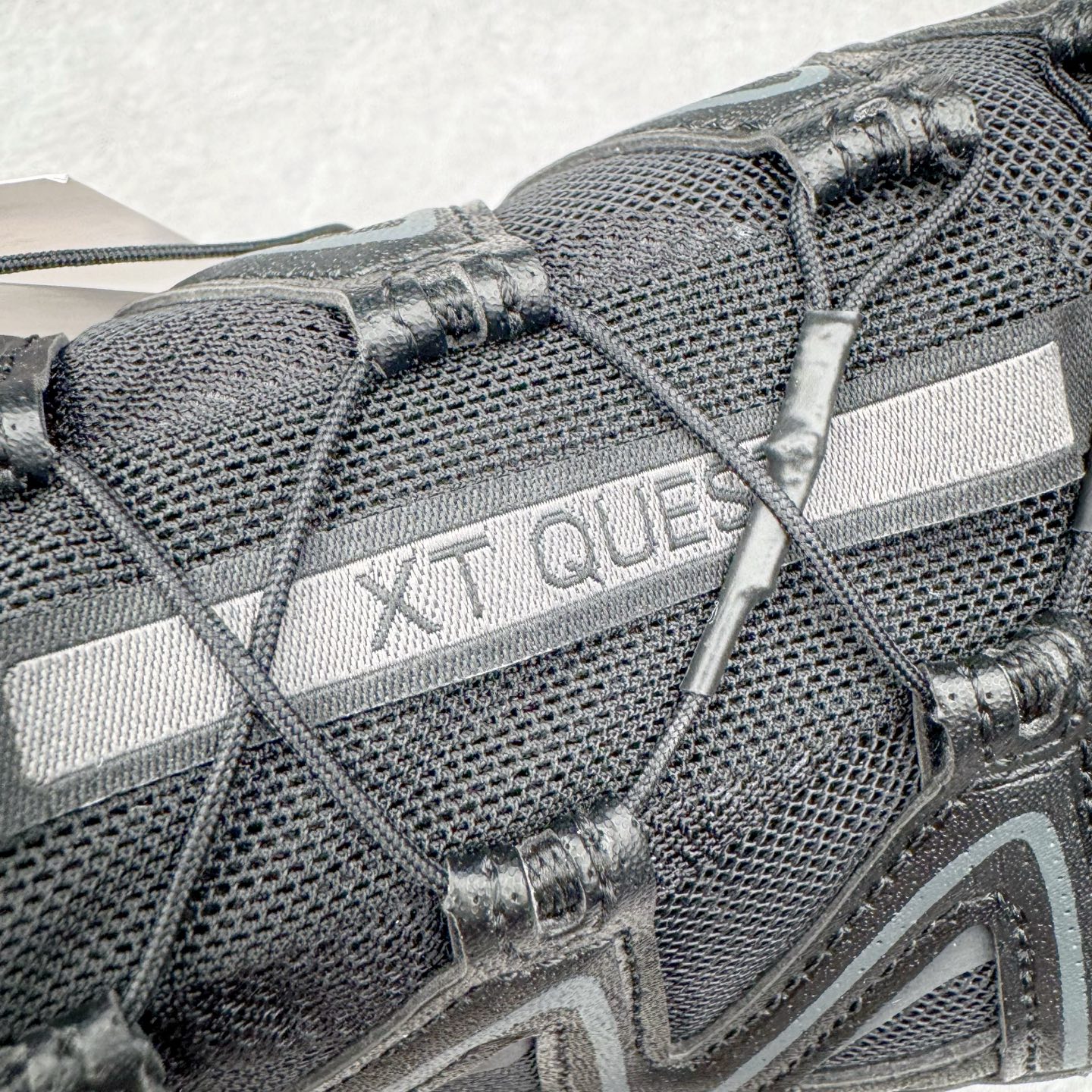 图片[13]-＃HP纯原 Salomon XT-QUEST ADV 萨洛蒙潮流越野机能户外功能鞋 纯原外贸平台特供订单 耗时半年巨作 全套原纸板楦头开发 原厂特供网布配套加持 确保原汁原味 完美呈现版型 原档数据独家私模五层组合大底 男女鞋同步官方开发至46.5 原装Ortholite轻量化鞋垫 中底布带钢印编号 原厂TPU锁扣 进口港宝加持 后跟自然饱满 还原公司包裹性 基于 SALOMON 初代 XT 鞋身造型并搭载 4D ADVANCED CHASSIS™ 大底打造而成 为这款 XT-QUEST 带来了多项足部控制与保护等功能性 如在运动过程中控制左右晃动的过程而提高稳定性、改善长途越野过程中足中到足尖的过渡、提高感知岩石的精确度以抵抗尖锐物体对脚底的伤害以及采用动态缓冲来增强穿着舒适感 从而减轻疲劳感 使 XT-QUEST 成为一双舒适且安全的户外之履 尺码：36 36.5 37.5 38 38.5 39 40 40.5 41 42 42.5 43 44 44.5 45 46.5-选品中心