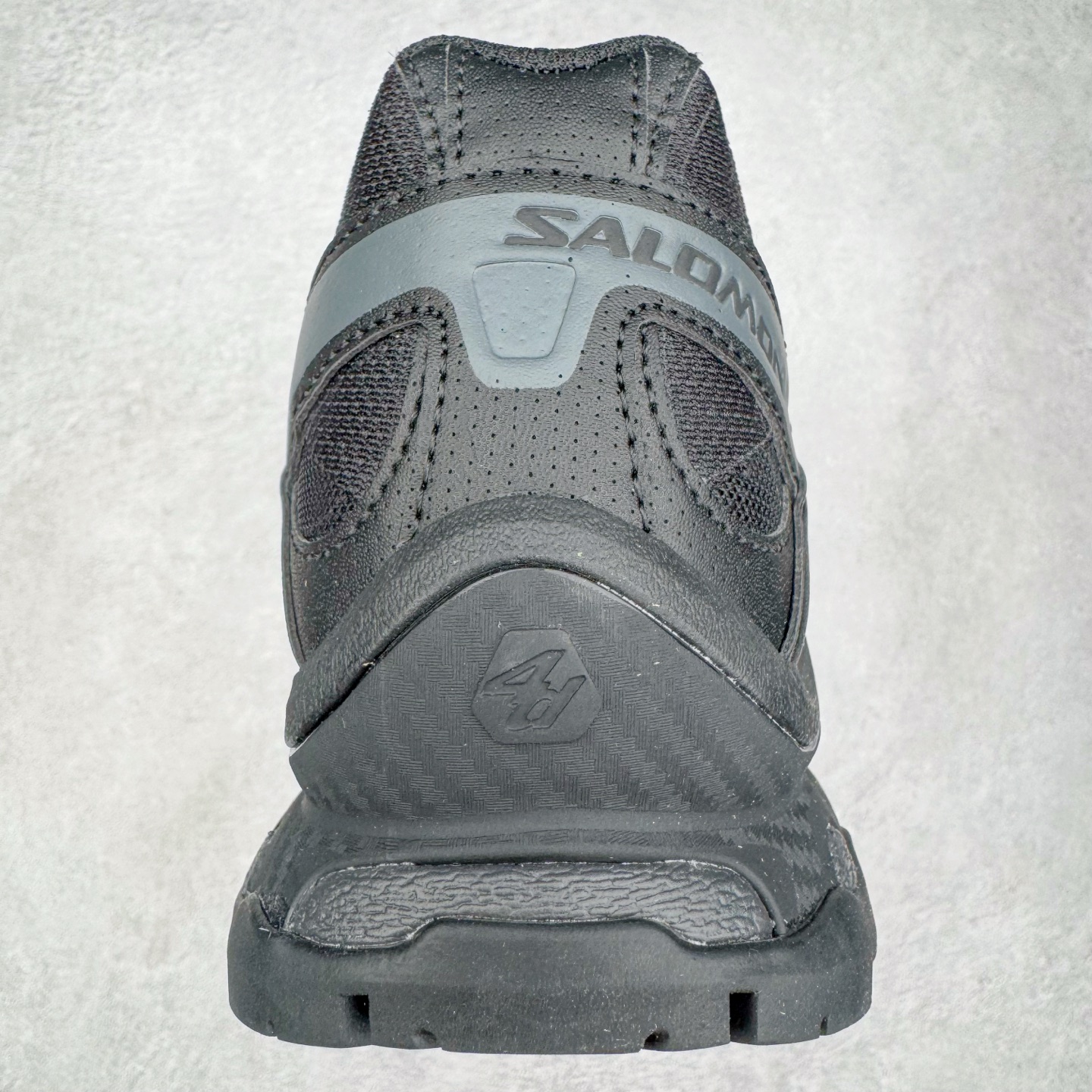 图片[8]-＃HP纯原 Salomon XT-QUEST ADV 萨洛蒙潮流越野机能户外功能鞋 纯原外贸平台特供订单 耗时半年巨作 全套原纸板楦头开发 原厂特供网布配套加持 确保原汁原味 完美呈现版型 原档数据独家私模五层组合大底 男女鞋同步官方开发至46.5 原装Ortholite轻量化鞋垫 中底布带钢印编号 原厂TPU锁扣 进口港宝加持 后跟自然饱满 还原公司包裹性 基于 SALOMON 初代 XT 鞋身造型并搭载 4D ADVANCED CHASSIS™ 大底打造而成 为这款 XT-QUEST 带来了多项足部控制与保护等功能性 如在运动过程中控制左右晃动的过程而提高稳定性、改善长途越野过程中足中到足尖的过渡、提高感知岩石的精确度以抵抗尖锐物体对脚底的伤害以及采用动态缓冲来增强穿着舒适感 从而减轻疲劳感 使 XT-QUEST 成为一双舒适且安全的户外之履 尺码：36 36.5 37.5 38 38.5 39 40 40.5 41 42 42.5 43 44 44.5 45 46.5-选品中心