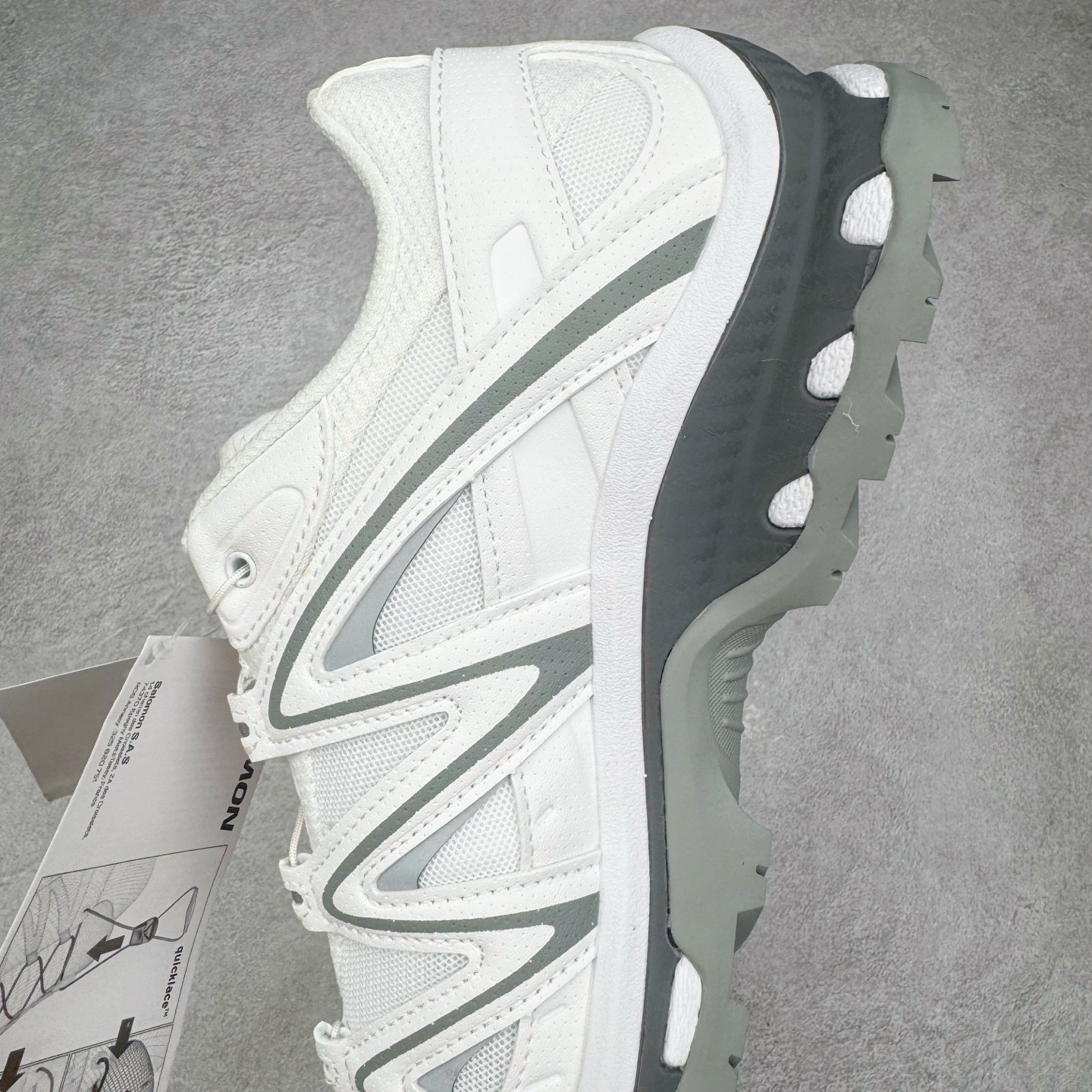 图片[7]-＃HP纯原 Salomon XT-QUEST ADV 萨洛蒙潮流越野机能户外功能鞋 纯原外贸平台特供订单 耗时半年巨作 全套原纸板楦头开发 原厂特供网布配套加持 确保原汁原味 完美呈现版型 原档数据独家私模五层组合大底 男女鞋同步官方开发至46.5 原装Ortholite轻量化鞋垫 中底布带钢印编号 原厂TPU锁扣 进口港宝加持 后跟自然饱满 还原公司包裹性 基于 SALOMON 初代 XT 鞋身造型并搭载 4D ADVANCED CHASSIS™ 大底打造而成 为这款 XT-QUEST 带来了多项足部控制与保护等功能性 如在运动过程中控制左右晃动的过程而提高稳定性、改善长途越野过程中足中到足尖的过渡、提高感知岩石的精确度以抵抗尖锐物体对脚底的伤害以及采用动态缓冲来增强穿着舒适感 从而减轻疲劳感 使 XT-QUEST 成为一双舒适且安全的户外之履 尺码：36 36.5 37.5 38 38.5 39 40 40.5 41 42 42.5 43 44 44.5 45 46.5-选品中心