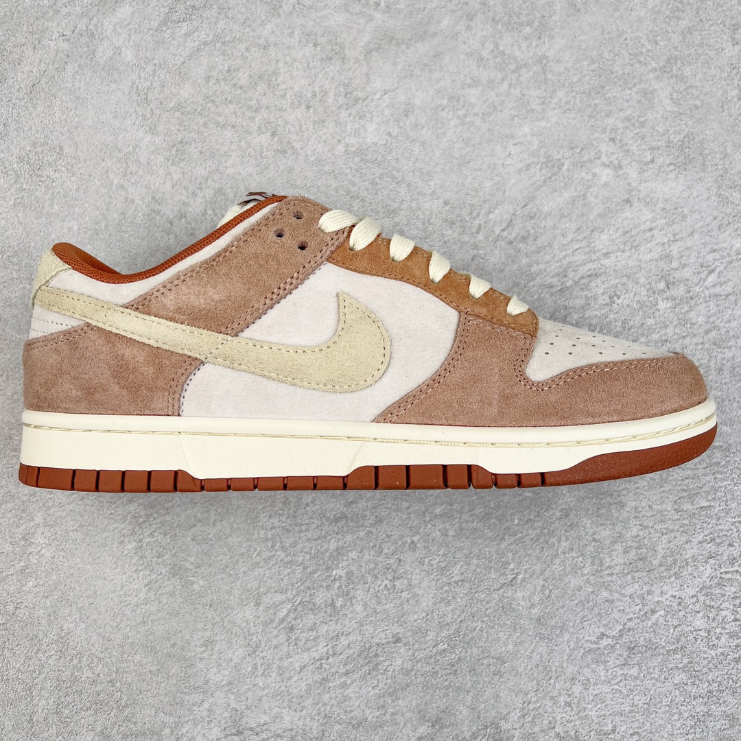 ＃KZ神版福利 NK Dunk Low 毫无疑问市场中端王者 全码福利开炸 长期补货价格一步到位 毫无疑问市场中端王者 实力大厂出品 新配色陆续开发 利润个位数只为口碑 全套原纸板楦头开发 确保原汁原味 完美呈现DUNK版型 一比一鞋头弧度高度鞋身弧度 此版本只针对中端市场 皮料材质有所更替 其他数据细节工艺流程均保持一致 绝不口嗨 细节品控鞋型随意对比 独家私模官方第六代原厂航空铝磨具打磨大底 鞋头坡度极致还原 无解鞋型 原盒原配 圈内天花板工艺 原厂玻璃冲刀 超高清洁度 全鞋零毛边皮料切割 原厂中底布点胶 中底布拉帮走线遵循公司 尺码：36 36.5 37.5 38 38.5 39 40 40.5 41 42 42.5 43 44 44.5 45 46 47.5 48.5-选品中心