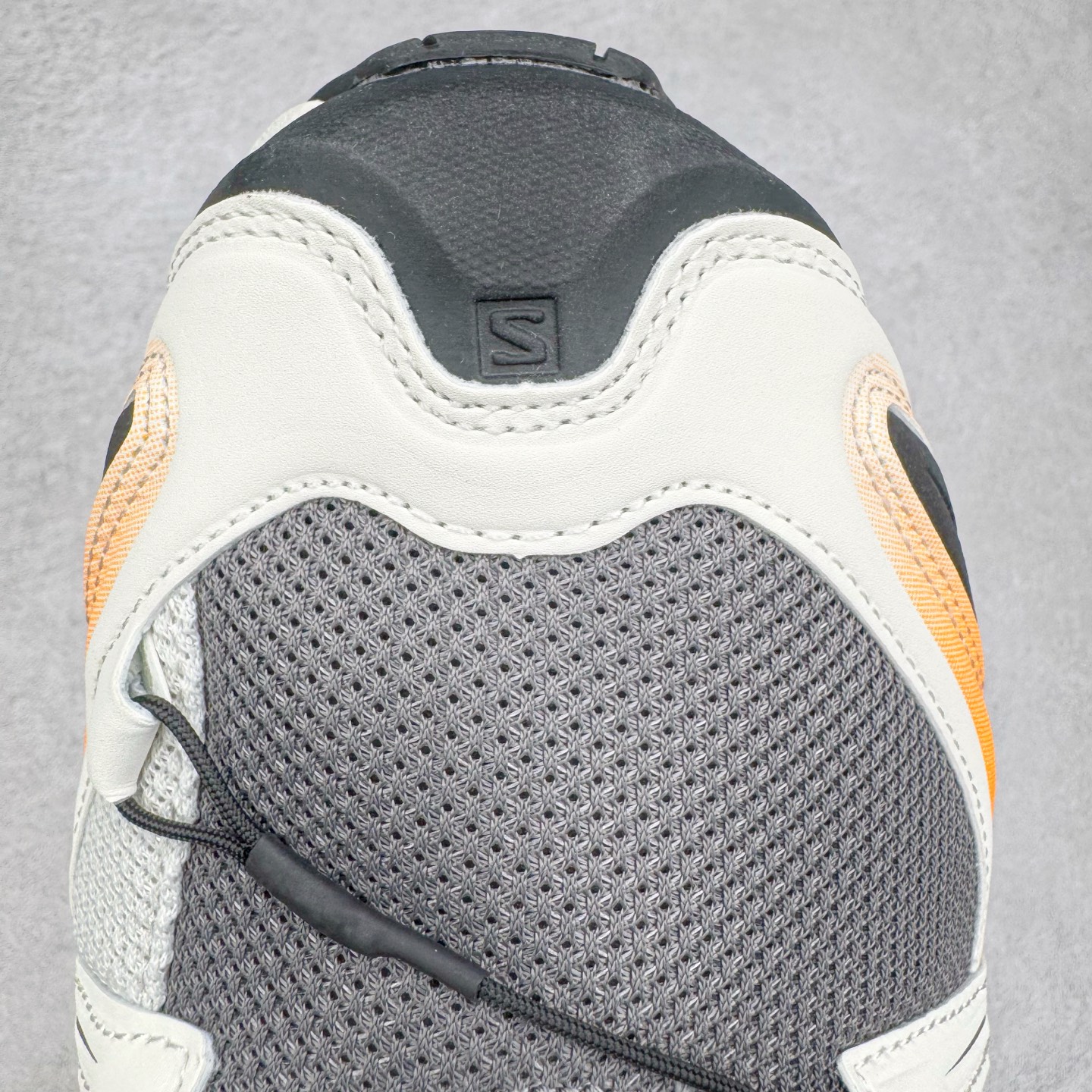 图片[17]-＃GX/绿X SALOMON XA Pro 3D ADV 萨洛蒙潮流越野机能户外功能鞋 纯原外贸平台特供订单 耗时半年巨作 全套原纸板楦头开发 原厂特供网布配套加持 确保原汁原味 完美呈现版型 原档数据独家私模五层组合大底 男女鞋同步官方开发至46.5 原装Ortholite轻量化鞋垫 中底布带钢印编号 原厂TPU锁扣 进口港宝加持 后跟自然饱满 还原公司包裹性 鞋面采用SENSIFT贴合技术 全方位贴合包裹脚型 鞋跟部鞋底牵引设计 提供强大的抓地性能 更适应野外崎岖不平的道路 其3D ADVANCED CHASSIS底盘 材料轻量大化 钉齿设计更具稳定性 防护性 鞋底易磨损区运用CONTAGRIP高耐磨材料 应对城市硬质路面长距离跑考验 尺码：36 36.5 37.5 38 38.5 39 40 40.5 41 42 42.5 43 44 44.5 45 46 46.5-选品中心