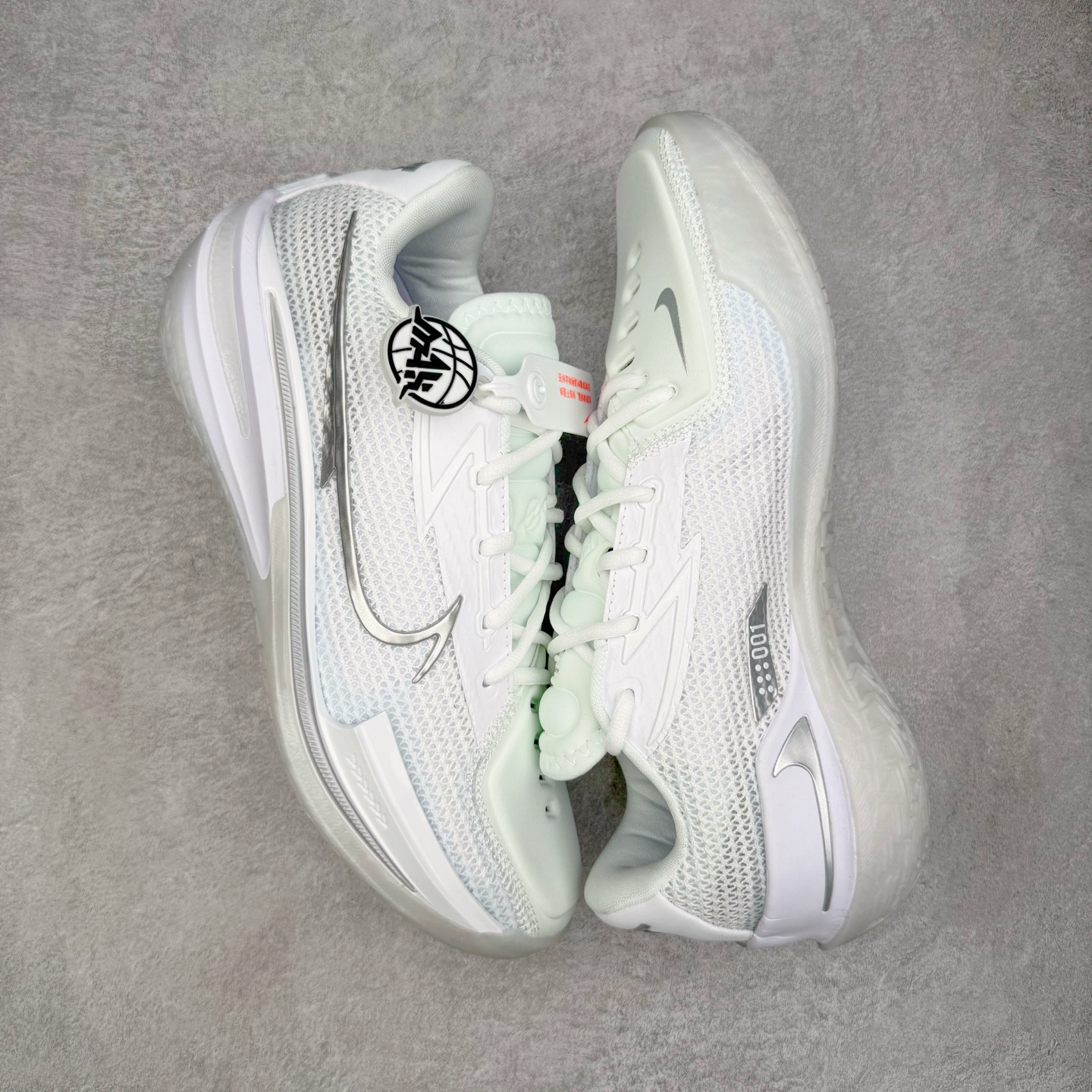 图片[3]-＃灭世纯原 NK ZOOM GT CUT 1 低帮实战篮球鞋 CZ0176-102 历时三月调试 完美版型独家呈现 独家革新四层加厚复合鞋面 鞋面强度及支撑性能秒杀市场尝鲜纯原 独家内置高韧性TPU抗扭片 尝鲜纯原无抗扭片 原厂ZOOM 配套工艺气垫 澎湃脚感上脚可鉴 区分市场假气垫 低气压气垫 大底正确拼接式SWOOSH图案 区分市场一体式贴膜 原厂REACT中底发泡模具 前掌纹路极其立体 防滑性能优异 实战出真知 历经多位圈内大神实战测试 尺码：39 40 40.5 41 42 42.5 43 44 44.5 45 46-选品中心