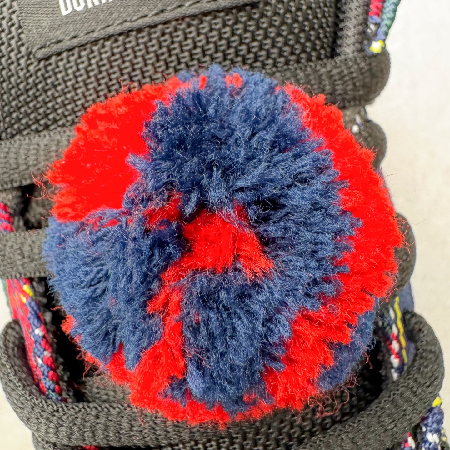 图片[11]-＃纯原 Nardwuar x NK SB Dunk Low 联名苏格兰纹红蓝 II1493-600 独家原厂航空铝磨具打磨大底 鞋头坡度极致还原 原盒原配 圈内天花板工艺 原厂冲刀 超高清洁度 全鞋零毛边皮料切割 全套原楦原模倾力打造完美版型 采用原厂百宏鞋带以及原厂百宏织唛舌标 内标可供原厂几率过验 原厂中底布黄色点胶 原厂中底布拉帮走线遵循公司‼️尺码：36 36.5 37.5 38 38.5 39 40 40.5 41 42 42.5 43 44 44.5 45 46 47.5-选品中心