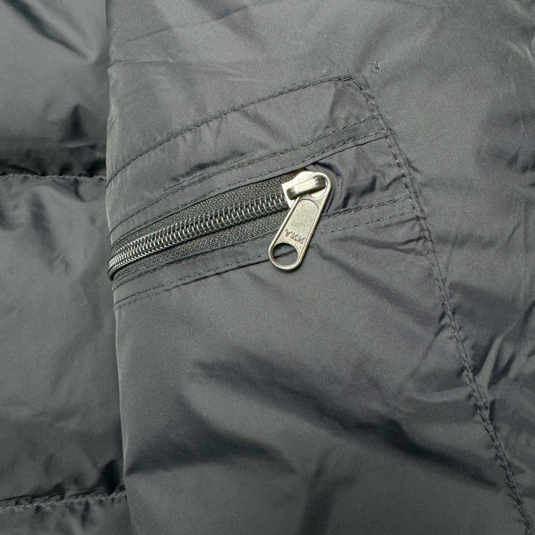 图片[14]-＃K版暖冬福利 THE NORTH FACE 1996 Nuptse 北面经典拼色系列户外羽绒服 全程亲手操刀全程跟踪自主订单 纯正美版原版开发回避市场错误版型雷区 中高端提平台外贸客户首选版本 细节领先市场 专治各种艺术家臭毛病 超低售后率 万件现货 稳定供应 永不断码 独家定制特调绒区分市面低价棉服 充绒380克以上蓬松饱和度上手秒懂 辅料材料均独家定制区分市场粗材劣质 原版定制防水面料随意检测区分市场 全新定制主标NFC 可随意自主手机检测 尺码：XS-XXXL-选品中心