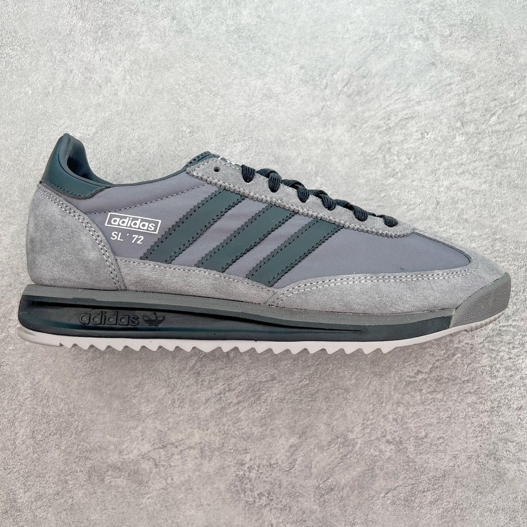 图片[8]-＃CS纯原福利 AD Wmns SL72 OG 系列德训足球风百搭低帮休闲运动板鞋 采用高弹EVA+MODEL+RB三层组合底 区别市面RB一体大底 三层组合鞋底重量与原鞋一致 Originals 将有「T 头鞋」造型的诞生于 1972 年的 SL72 鞋款复刻带回 各位买鞋又有新选择了 1972 年 SL72 问世后 引领了后来阿迪达斯的跑鞋发展方向 其中「SL」代表了 Super Light 彰显了产品轻便的特性 1972 年 SL72 问世后 引领了后来阿迪达斯的跑鞋发展方向 其中「SL」代表了 Super Light 彰显了产品轻便的特性 这次 Originals 延续其轻质经典的基因 带来男女两款 SL72 男生款带来 SL72 RS 鞋型 RS 意为 Reshaped（重塑）鞋款在保留了经典的外观基础上 在尼龙材质里增加了填充物 使鞋型更加挺立和饱满 鞋头则更加圆润 鞋底的 EVA 材质则增加了鞋款的高度 女生款则带来 SL72 OG W 鞋型 OG 顾名思义则是致敬经典款式 相较于 RS（Reshaped）鞋款 鞋身更加纤细 其整体鞋身轮廓、线条、细节、材质上尊崇 70 年代 SL72 的设计 还原经典味道 尺码：36 36⅔ 37⅓ 38 38⅔ 39⅓ 40 40⅔ 41⅓ 42 42⅔ 43⅓ 44 44⅔ 45-选品中心