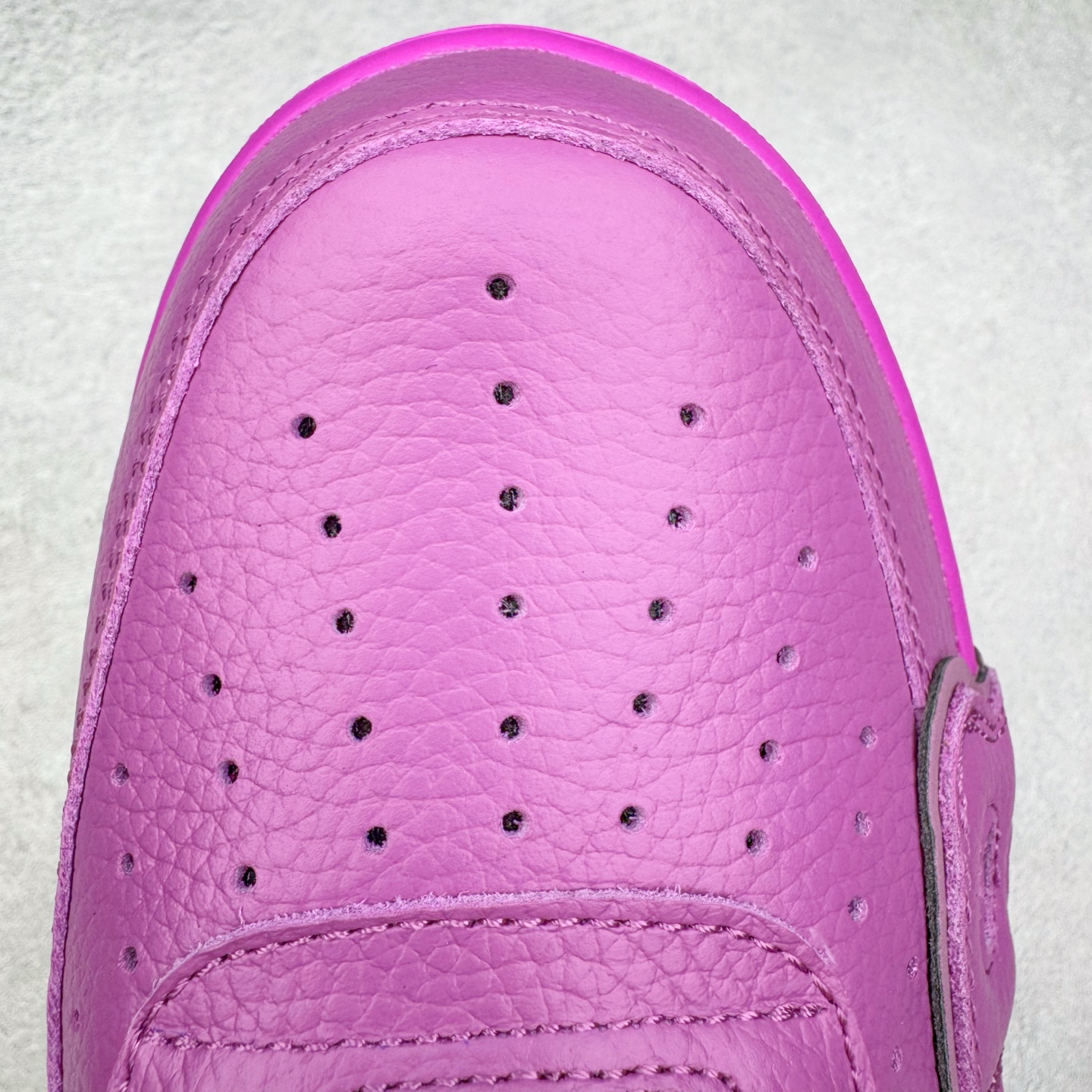 图片[20]-＃S2纯原 CPFM x NK Air Force 1 07 Low 空军一号系列低帮经典百搭休闲运动板鞋“联名放大补丁字母” FQ7069-500 近日，A$AP Bari 在其官方社交媒体上预告了 Cactus Plant Flea Market (CPFM) 和 Nike Air Force 1 Low 的全新配色。此次全新推出的紫色和苔藓绿配色，保留了原始黑白版本的标志性风格，均采用皮革鞋面、尼龙鞋舌、带有反光底衬的「AIR SUNSHINE」及同色 AF1 橡胶鞋底。尺码：39 40 40.5 41 42 42.5 43 44 44.5 45 46 47.5 48.5-选品中心