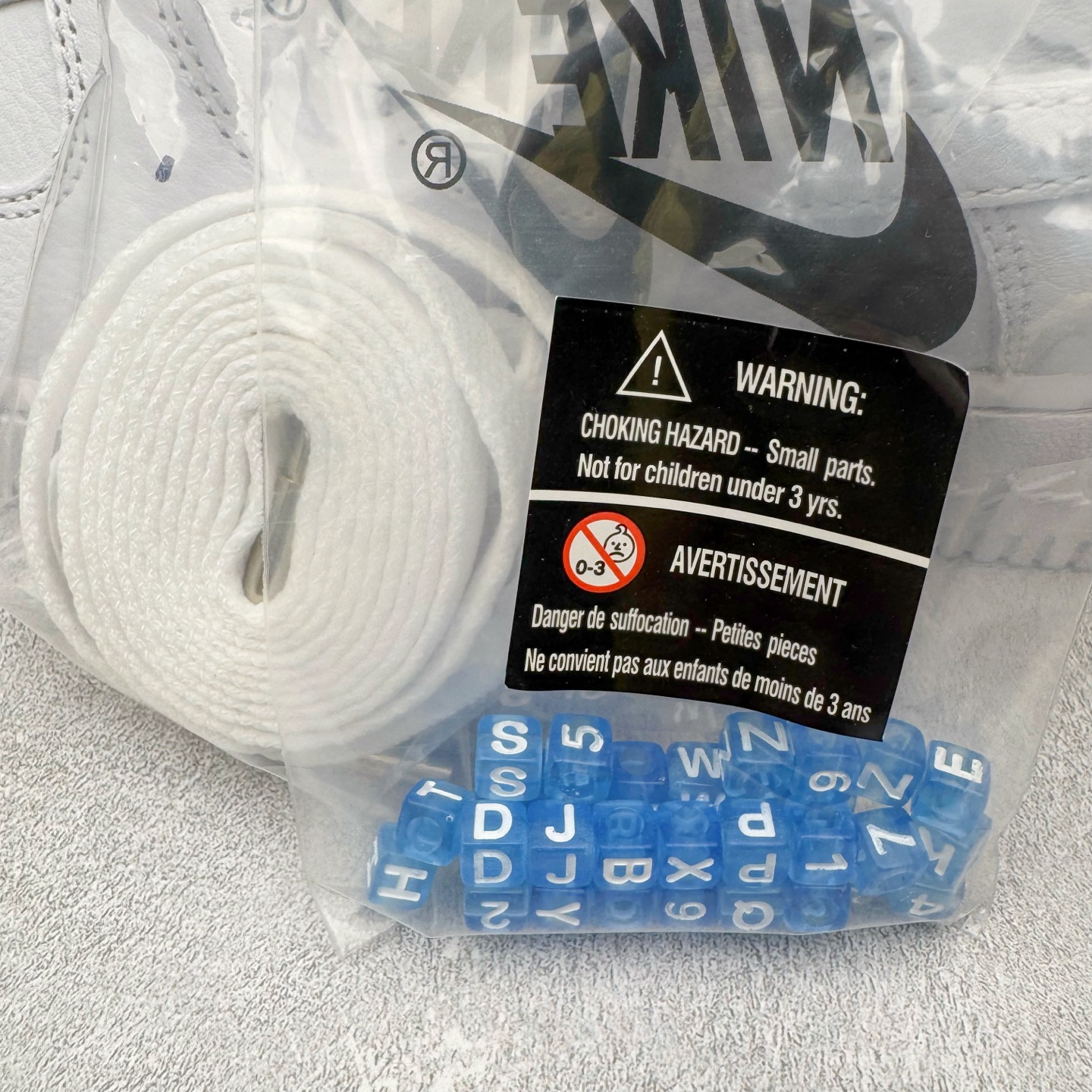 图片[26]-＃GX NOCTA x NK Air Force 1 Low \’07 空军一号低帮经典板鞋 Drake联名纯白 CZ8065-100 经典老鞋 完美复刻 不规则波浪大底咬花 全鞋电脑针车 工整有序 视觉效果满分 原厂拉帮手法 标准四线 密度针距针孔大小控制到位 原装反口里网布海绵 正确卡色网眼大小 新版鞋撑改用纸团代替 原厂港宝加持完美还原灵魂版型 原盒原配从里到外百分百还原 原厂全头层原厂皮料 原标原盒 内置Sole气垫 中底白色背胶 中底划线 已经无限的接近公司 原厂楦头 原厂刺绣 后跟弧度修正 独家私模最大开发到48.5 尺码：35.5 36 37.5 38 38.5 39 40 40.5 41 42 42.5 43 44 44.5 45 46 47.5 48.5-选品中心