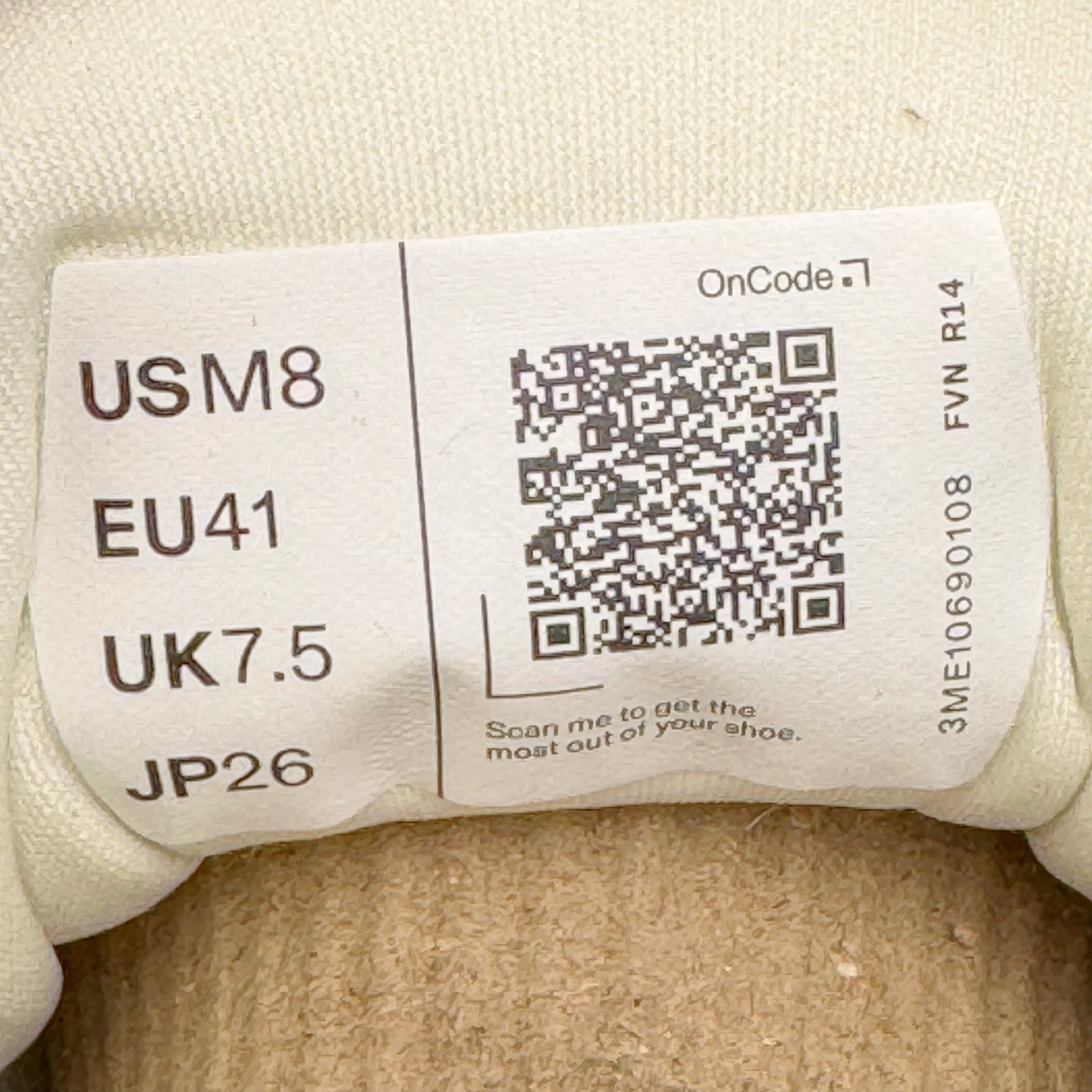 图片[12]-＃M纯原 LOEWE x On Cloudtilt 2.0 昂跑罗意威联名 圆头系带生活休闲鞋 此运动品牌 开创于2010年 缓震着陆、强效回弹、轻柔质感的设计构思始终是ON研制关键 与此同时基于“为全球提供革新性的跑步感受”信念 陆续推出了多款跑鞋及其以专业运动人体跑步工程学为设计关键的功能性跑步服饰设备 让跑者不费力气地畅快畅跑 尺码：36 36.5 37.5 38 38.5 39 40 40.5 41 42 42.5 43 44 44.5 45 46-选品中心