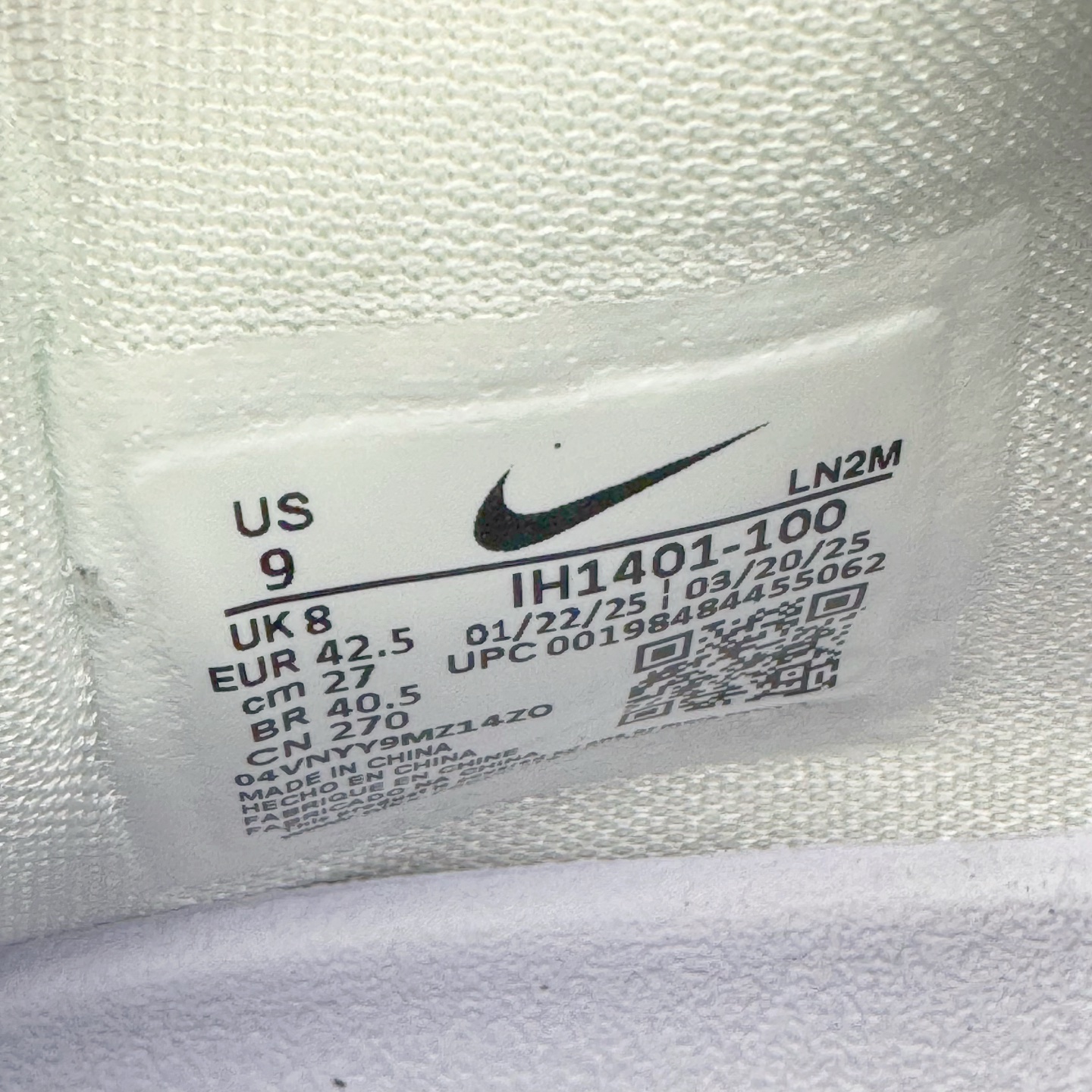 图片[10]-＃S2纯原 Nike Kobe 9 Low Protro 科比九代舒适减震防滑低帮篮球鞋 湖人白紫 IH1401-100 React科技鞋垫加持 实战配置直接拉满 原楦纸板开发 鞋身流线型、后跟塑形 区分土肥圆 原厂针织鞋面一针一线匹配原版 全身鞋材卡料色独家定制 唯一万针立体刺绣SWOOSH 真实底模最大48.5 实战利器 专供海外市场 尺码：40 40.5 41 42 42.5 43 44 44.5 45 46 47.5 48.5 （脚宽、脚胖 建议买大半码）-选品中心